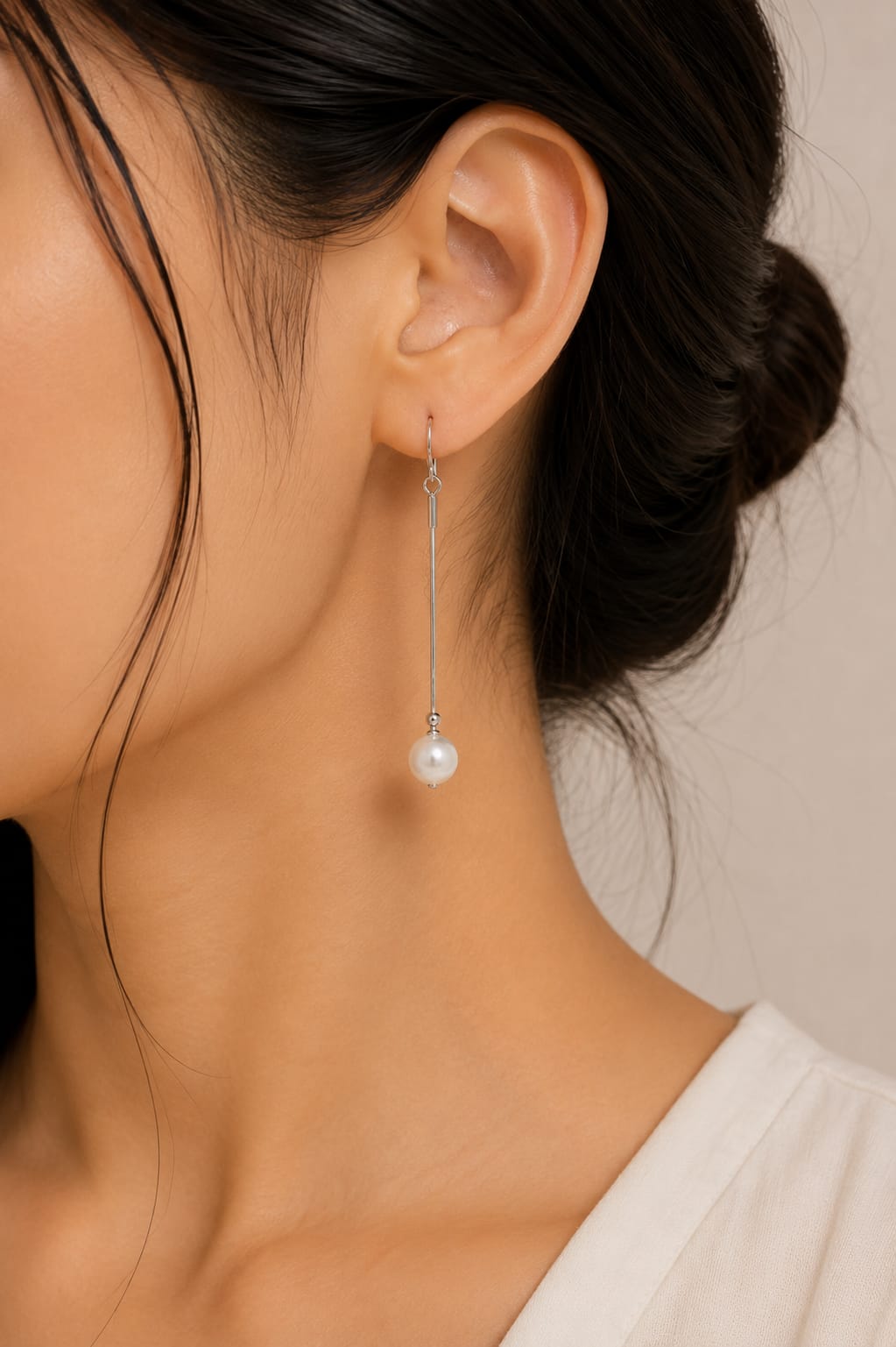 Minimal Pearl Line Earrings