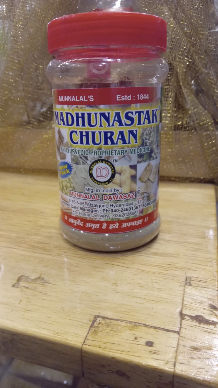 Madhunastak Churan