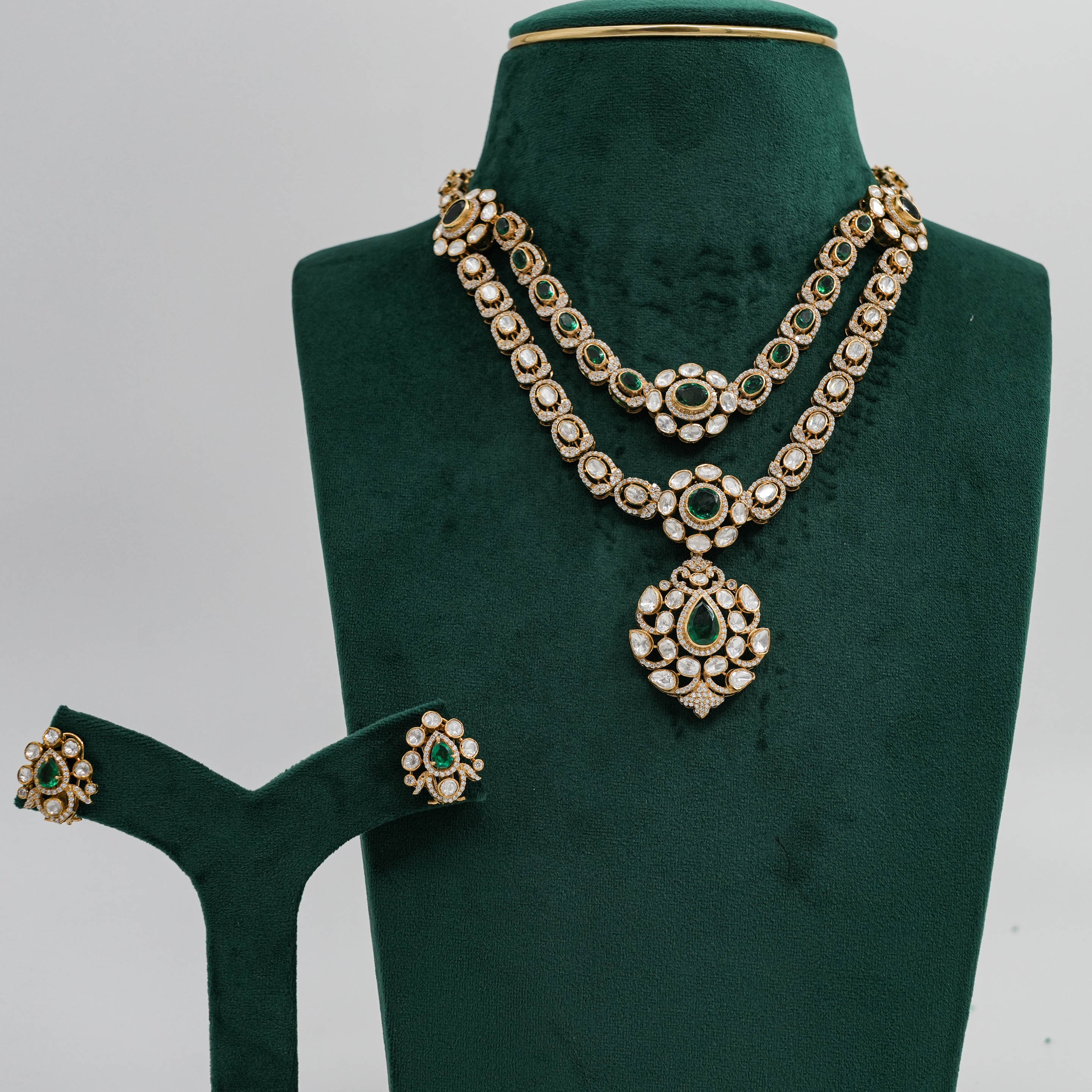 Raag Silver Jewellery - Emerald Stone Earrings