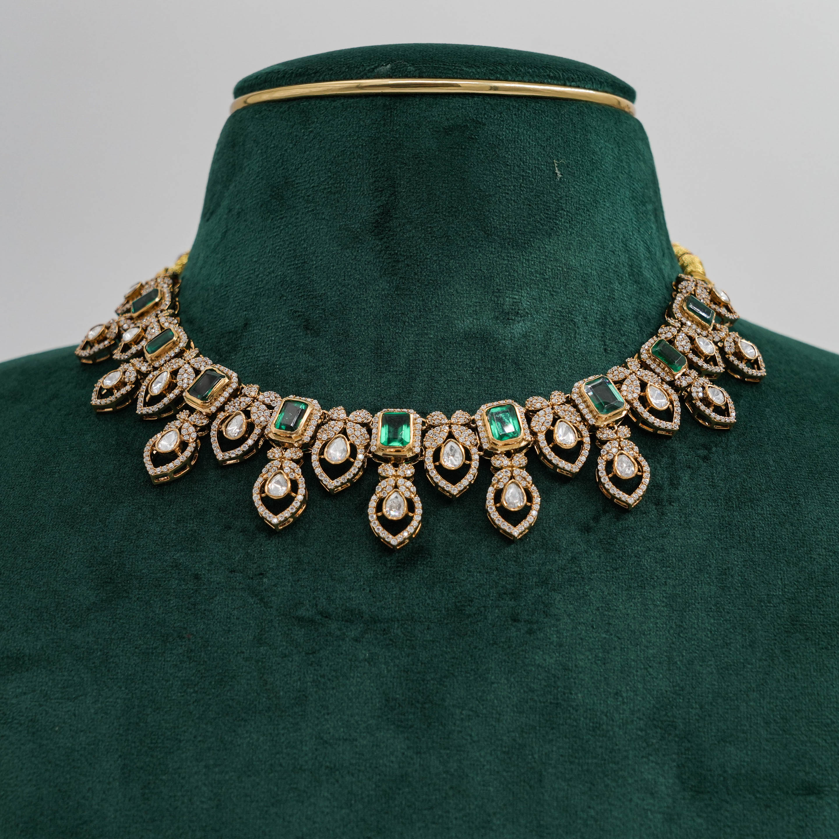 Raag Silver Jewellery - Emerald Necklace Set