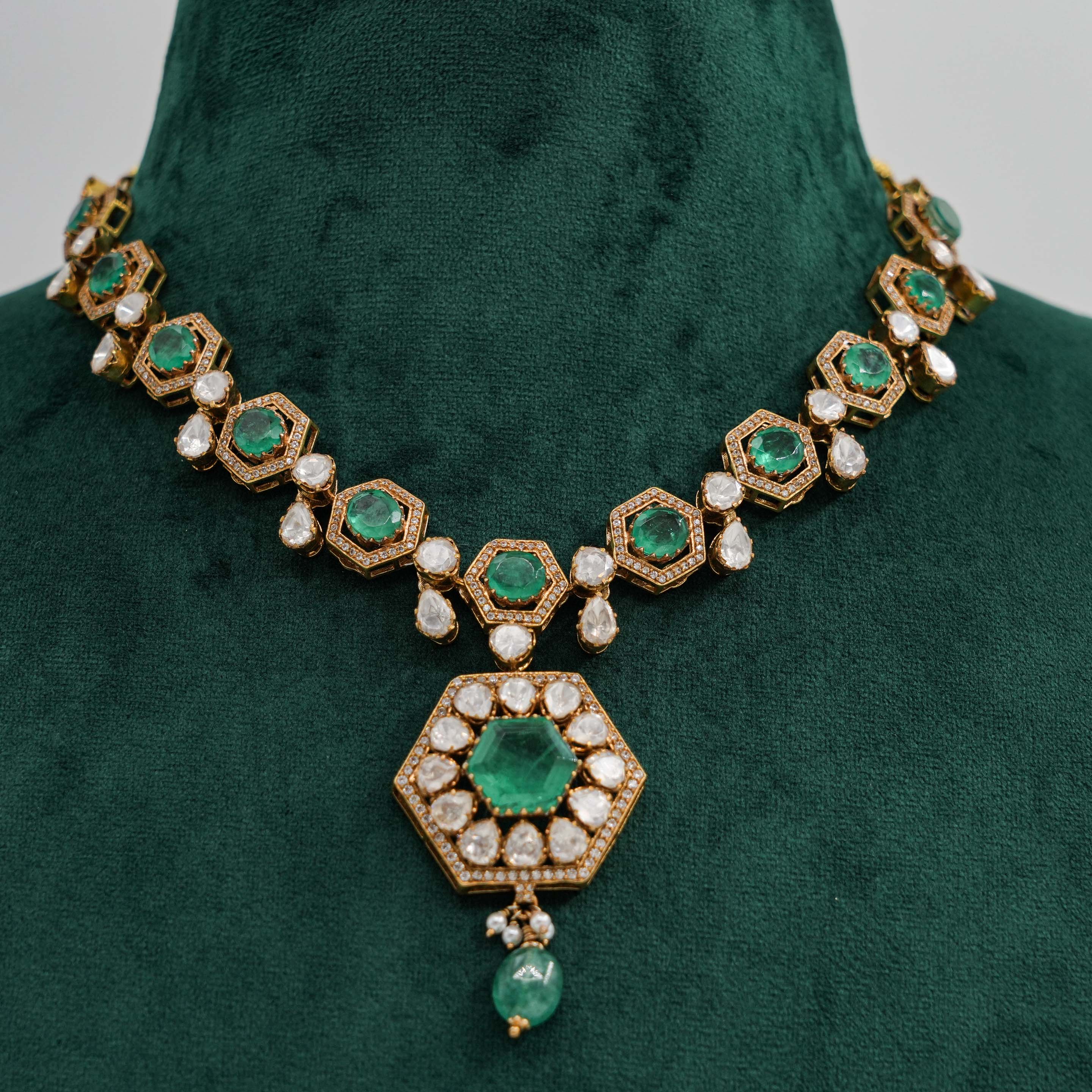 Raag Silver Jewellery - Emerald Silver Earrings