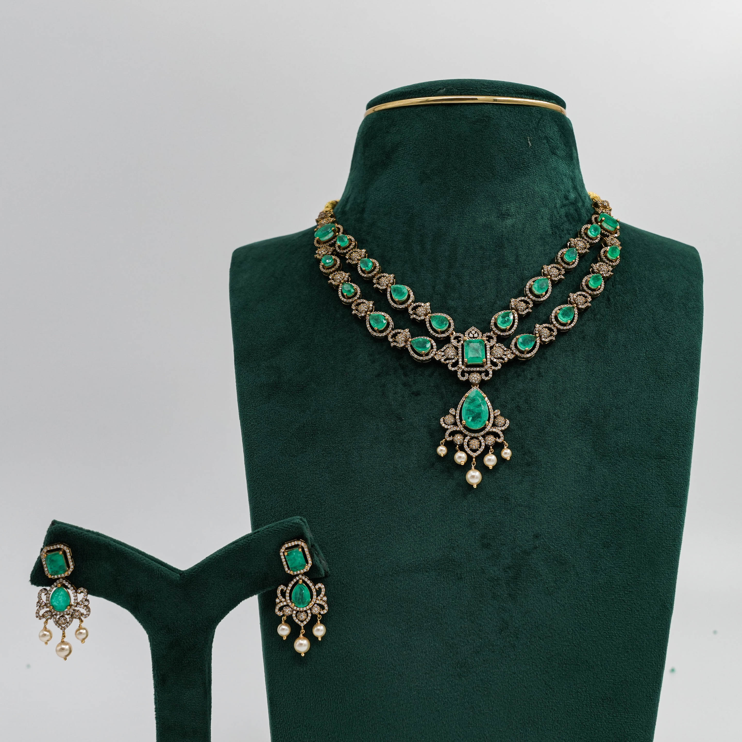 Raag Silver Jewellery - Emerald Silver Necklace