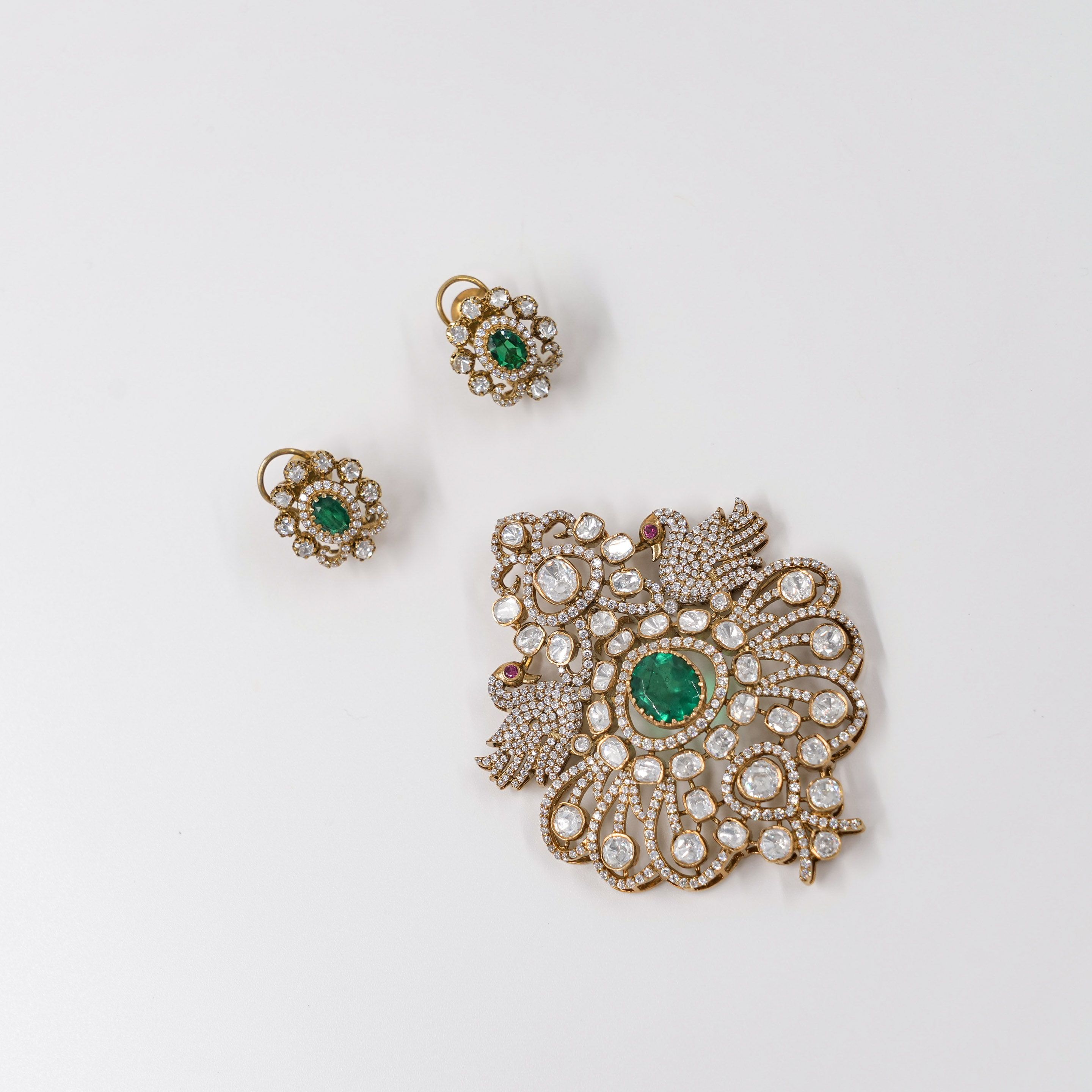 Raag Silver Jewellery - Emerald Silver Pendant