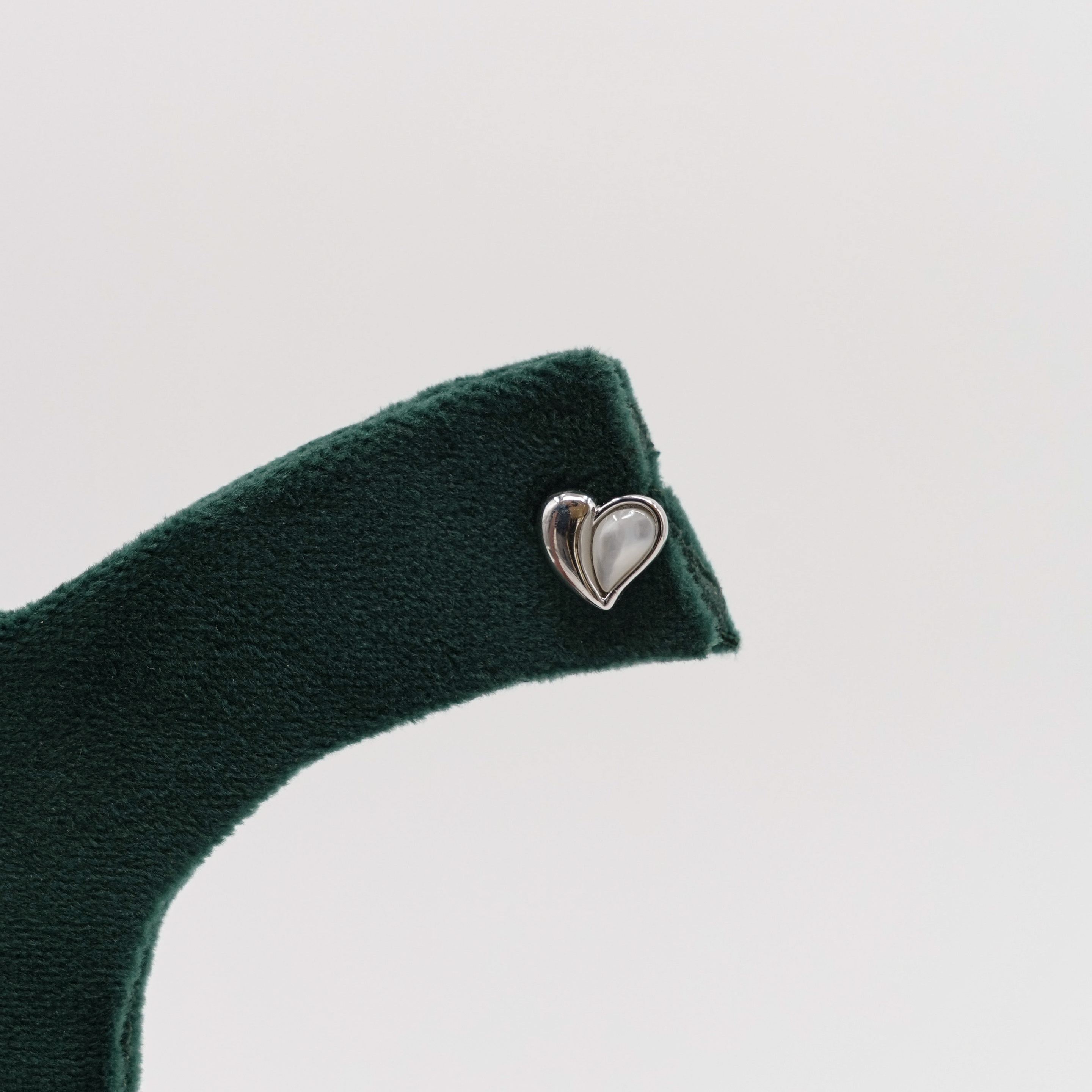 Raag Silver Jewellery - Silver Heart Earrings