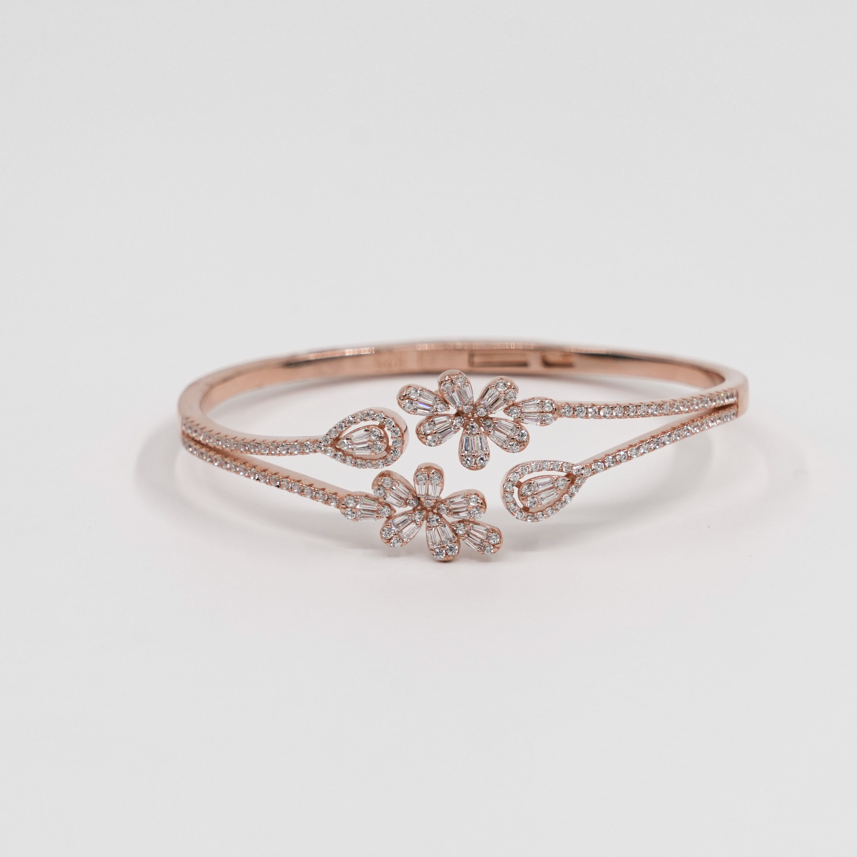 Raag Silver Jewellery - Flower Design Bangle