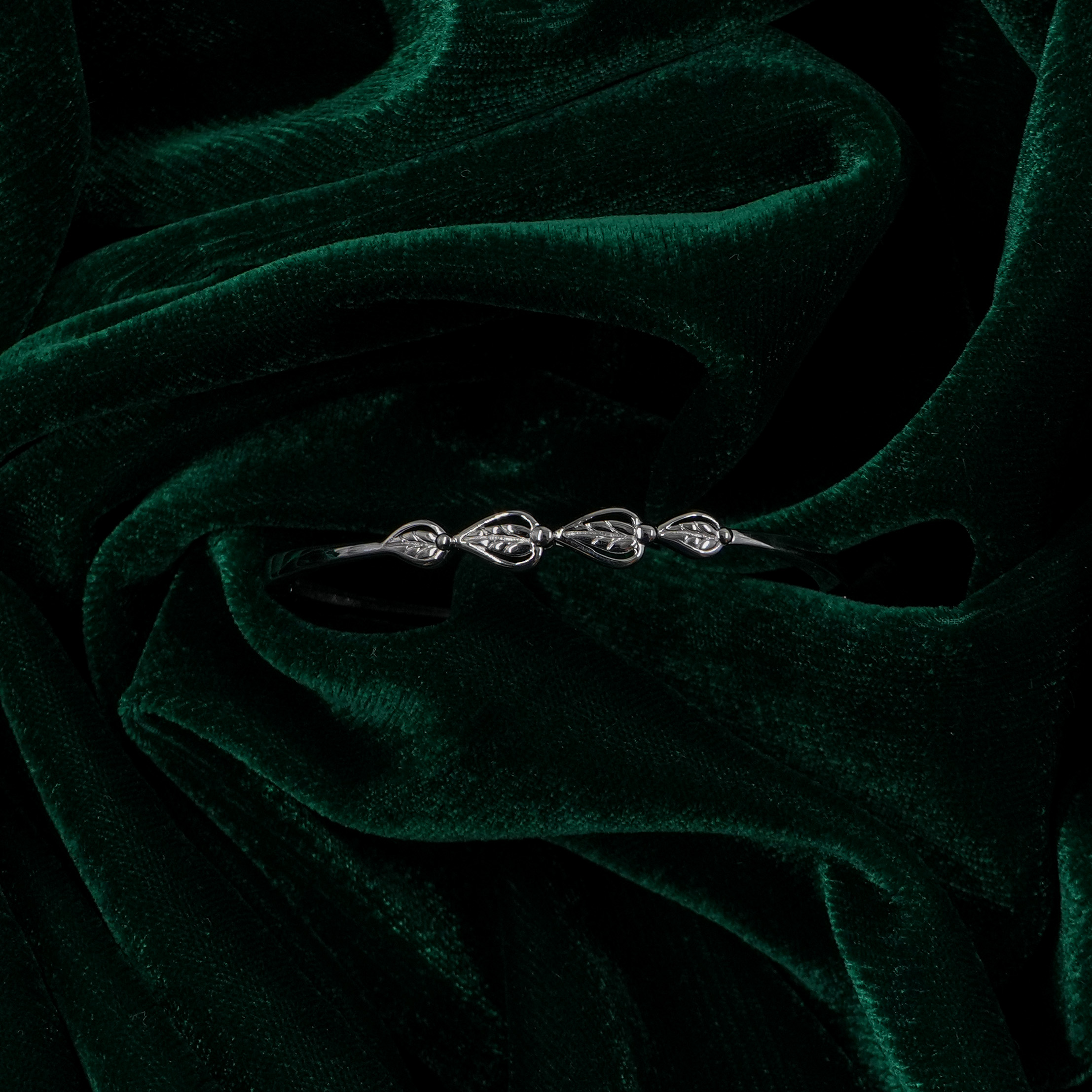 Raag Silver Jewellery - Silver Leaf Kada