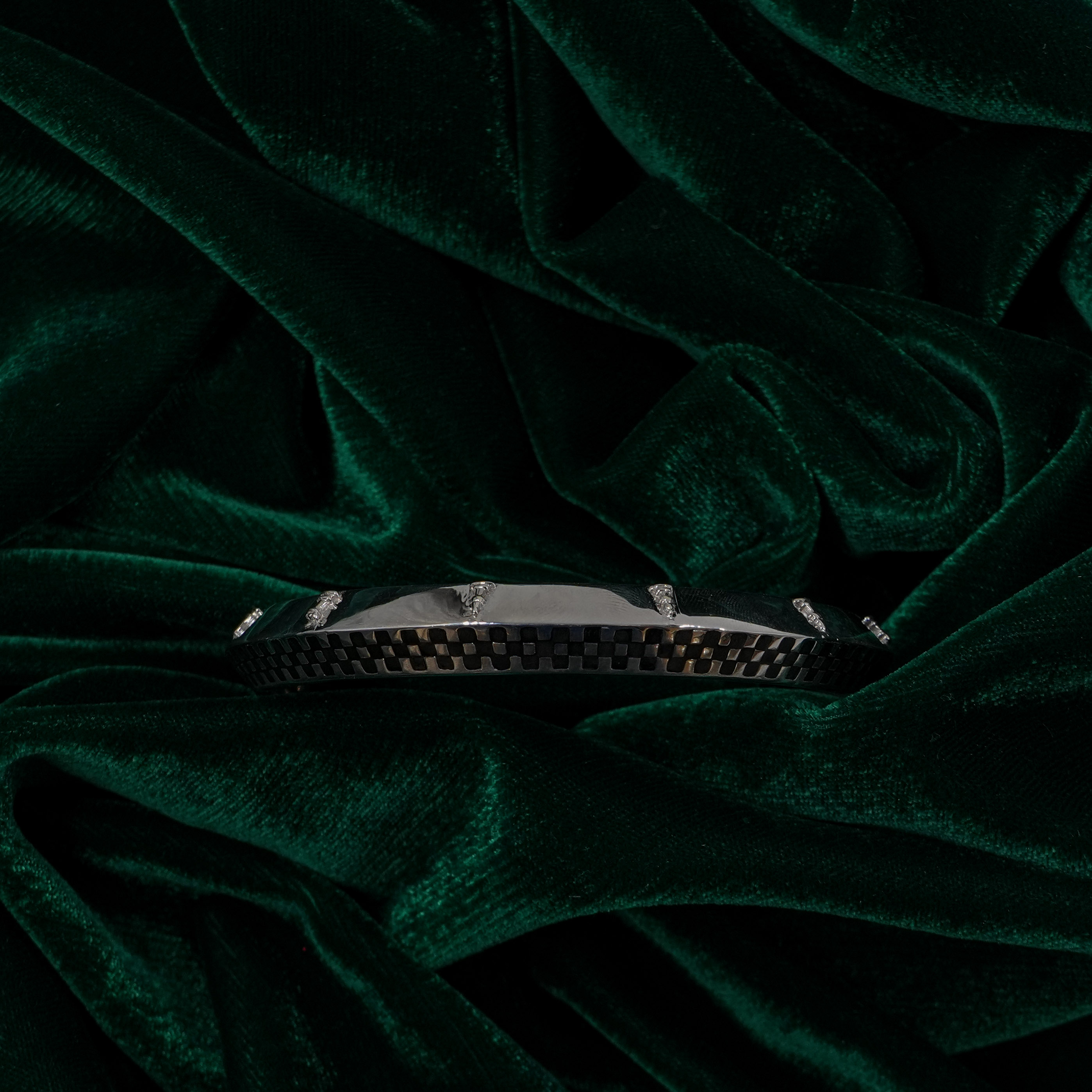 Raag Silver Jewellery - Silver Checkered Kada