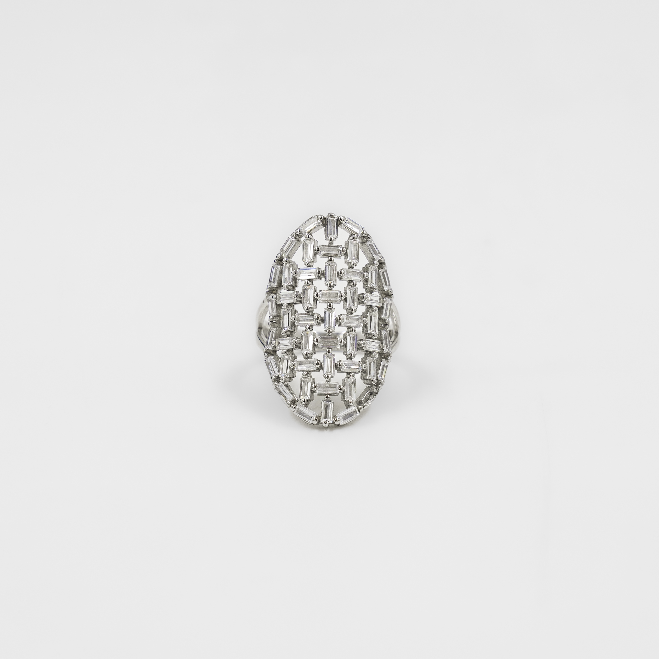 Raag Silver Jewellery - Silver Oval-Shaped Sterling Silver Ring With