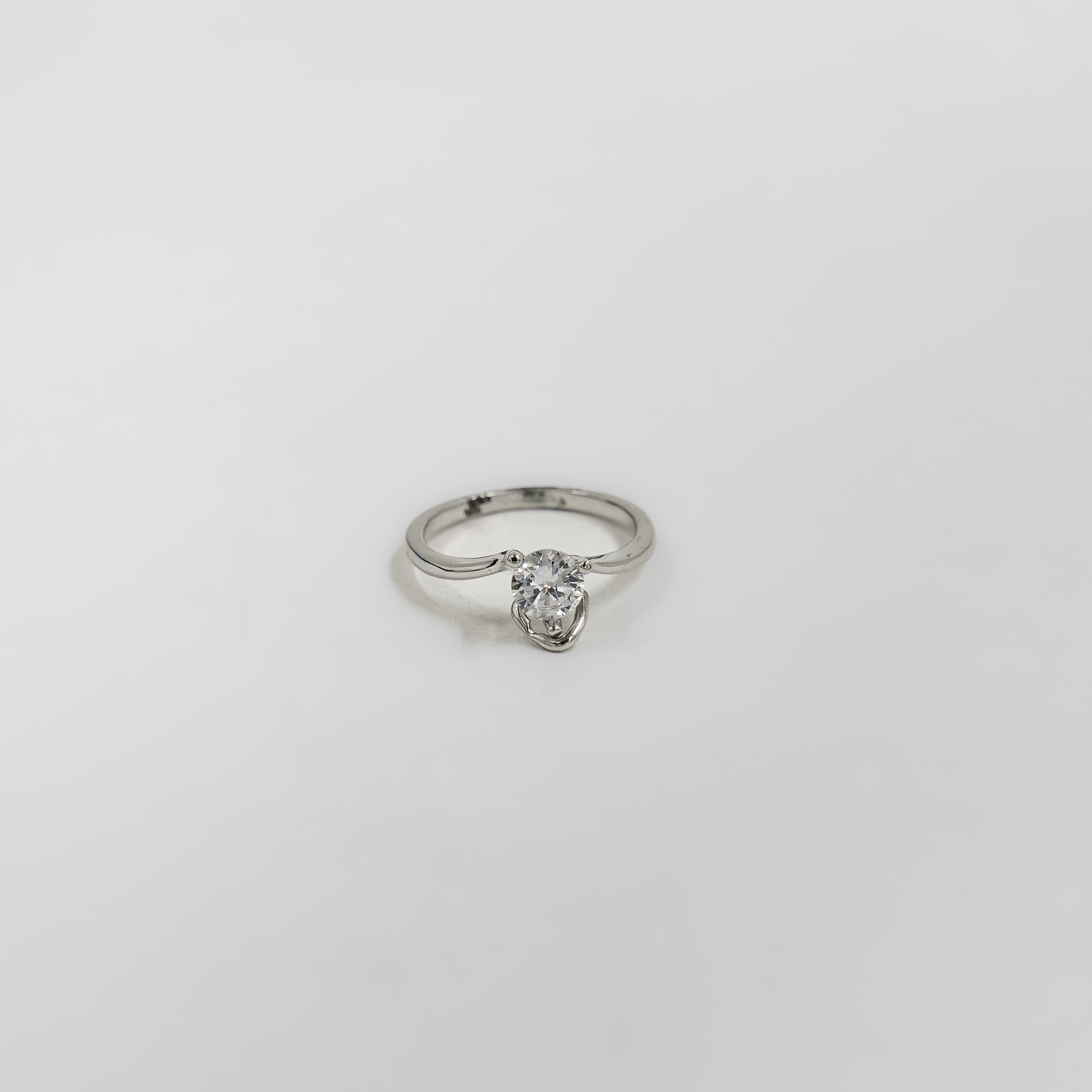 Elegant Silver Ring With Cubic Zirconia