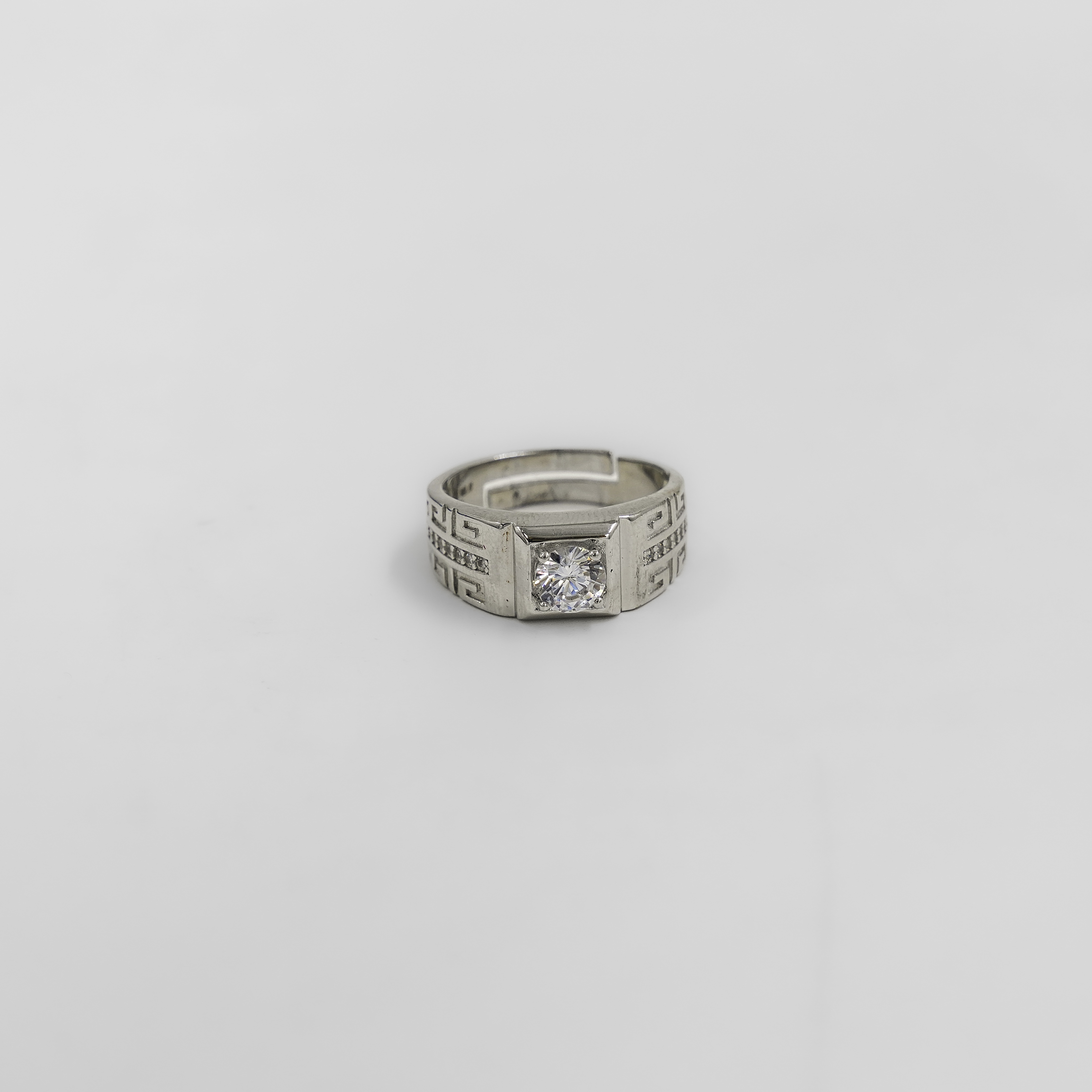 Elegant Sterling Silver Colourless Stone Mens