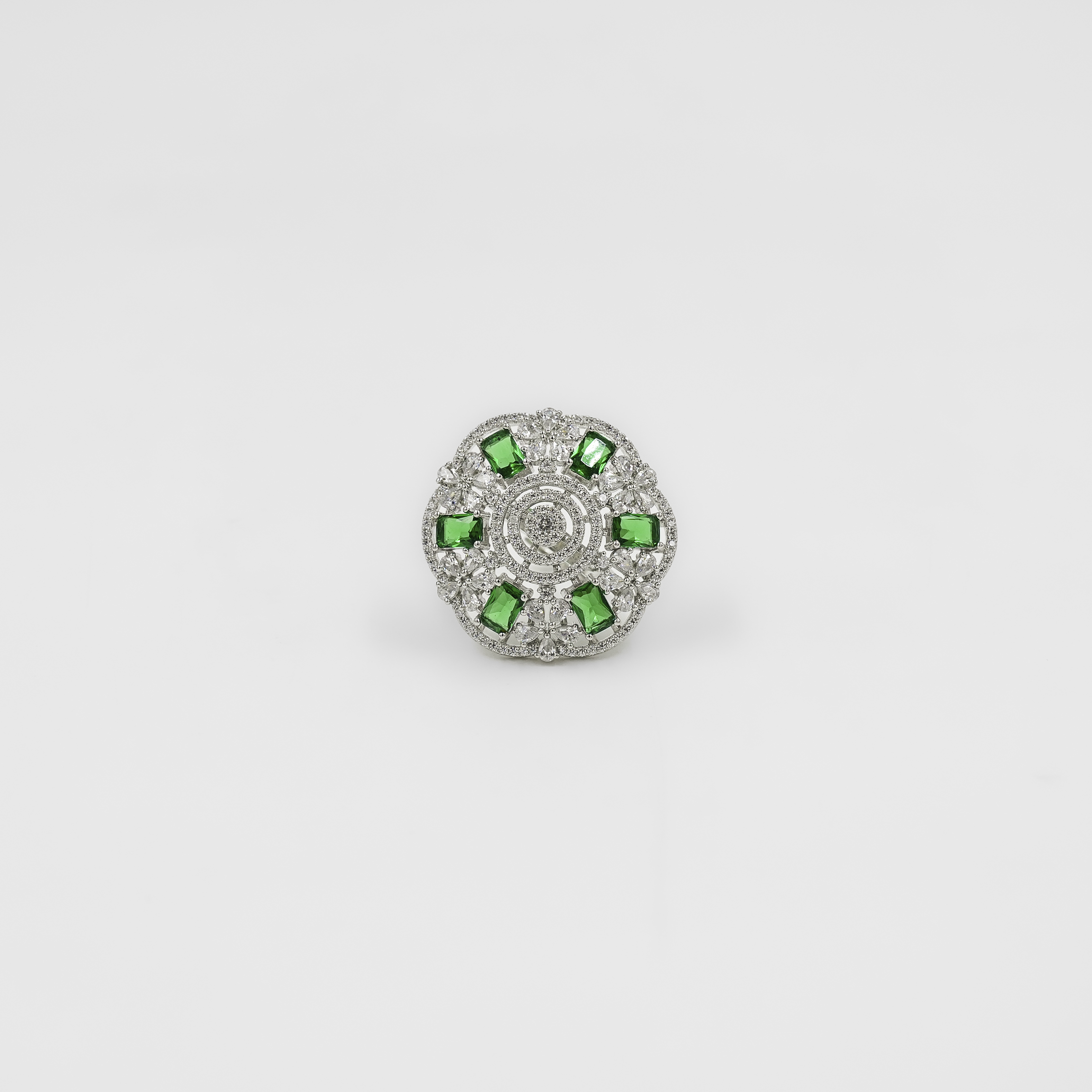 Elegant Sterling Silver Green Gemstone Cocktail