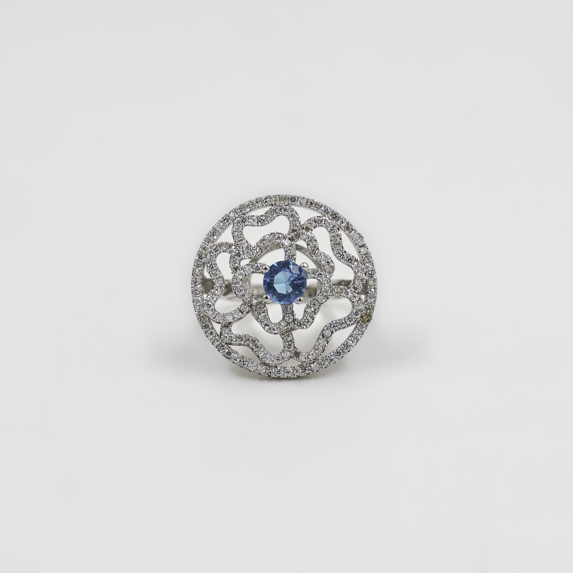 Elegant Silver Ring With Blue Gemstone