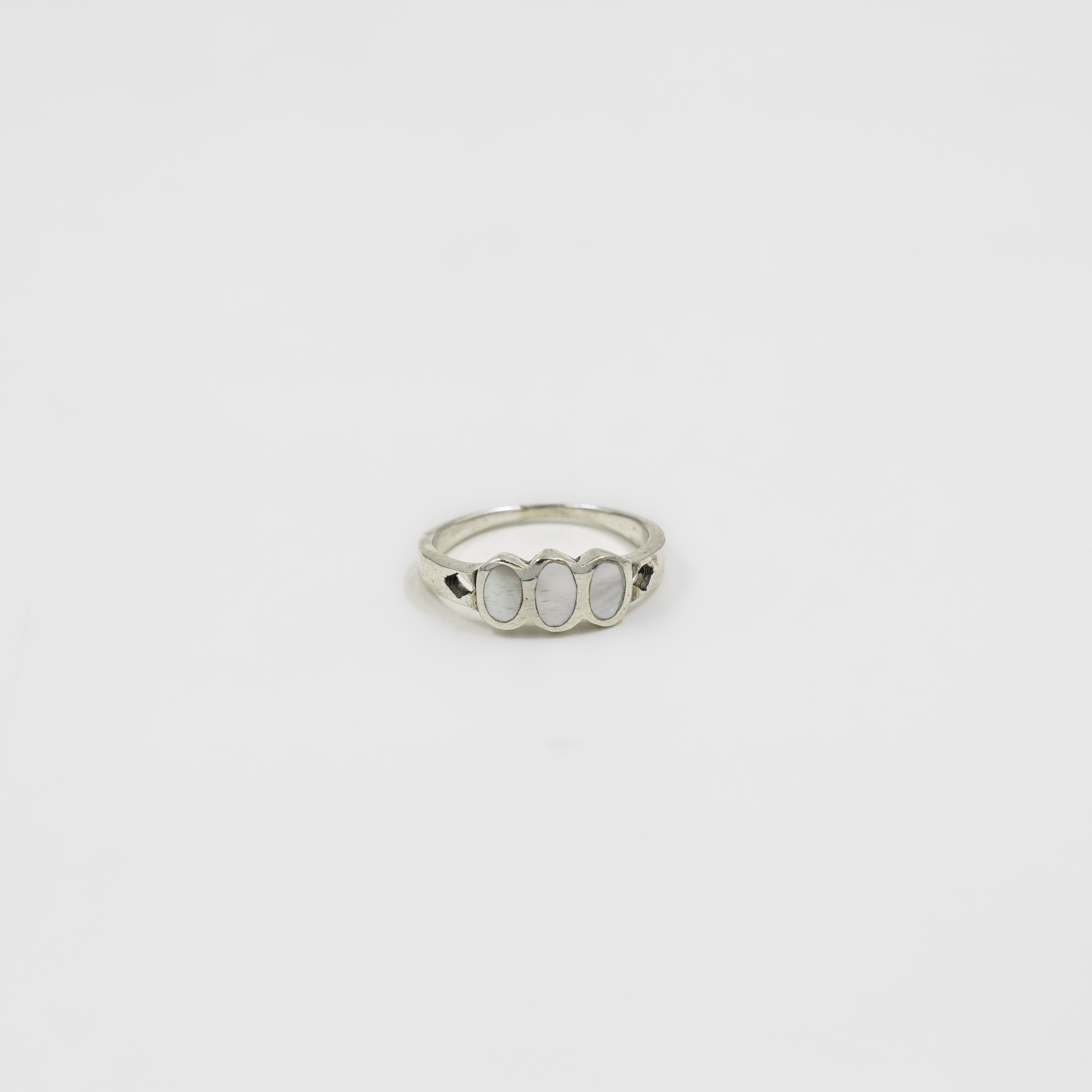 Elegant Sterling Silver Mother of Pearl