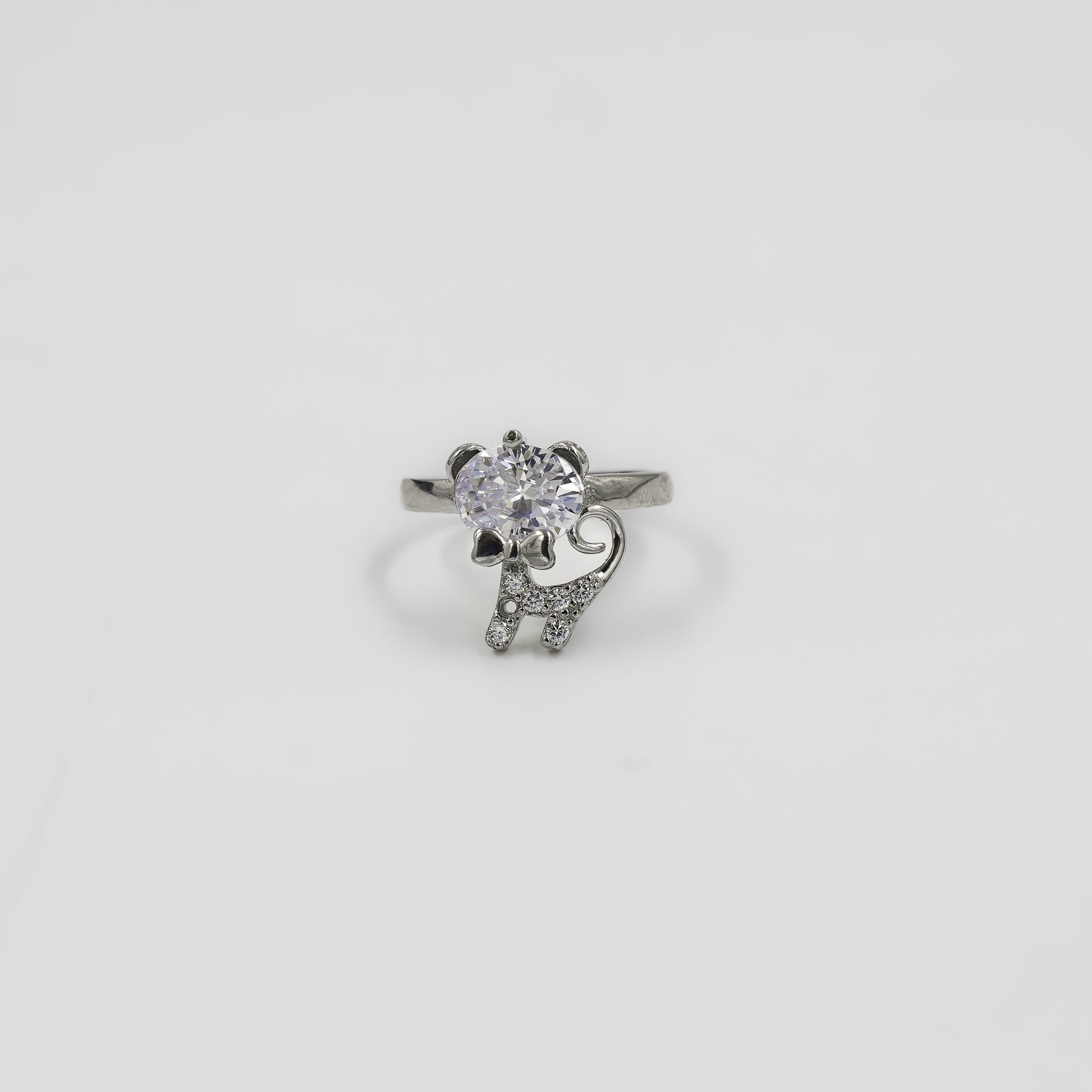 Sparkling Silver Cute Cat Finger Ring