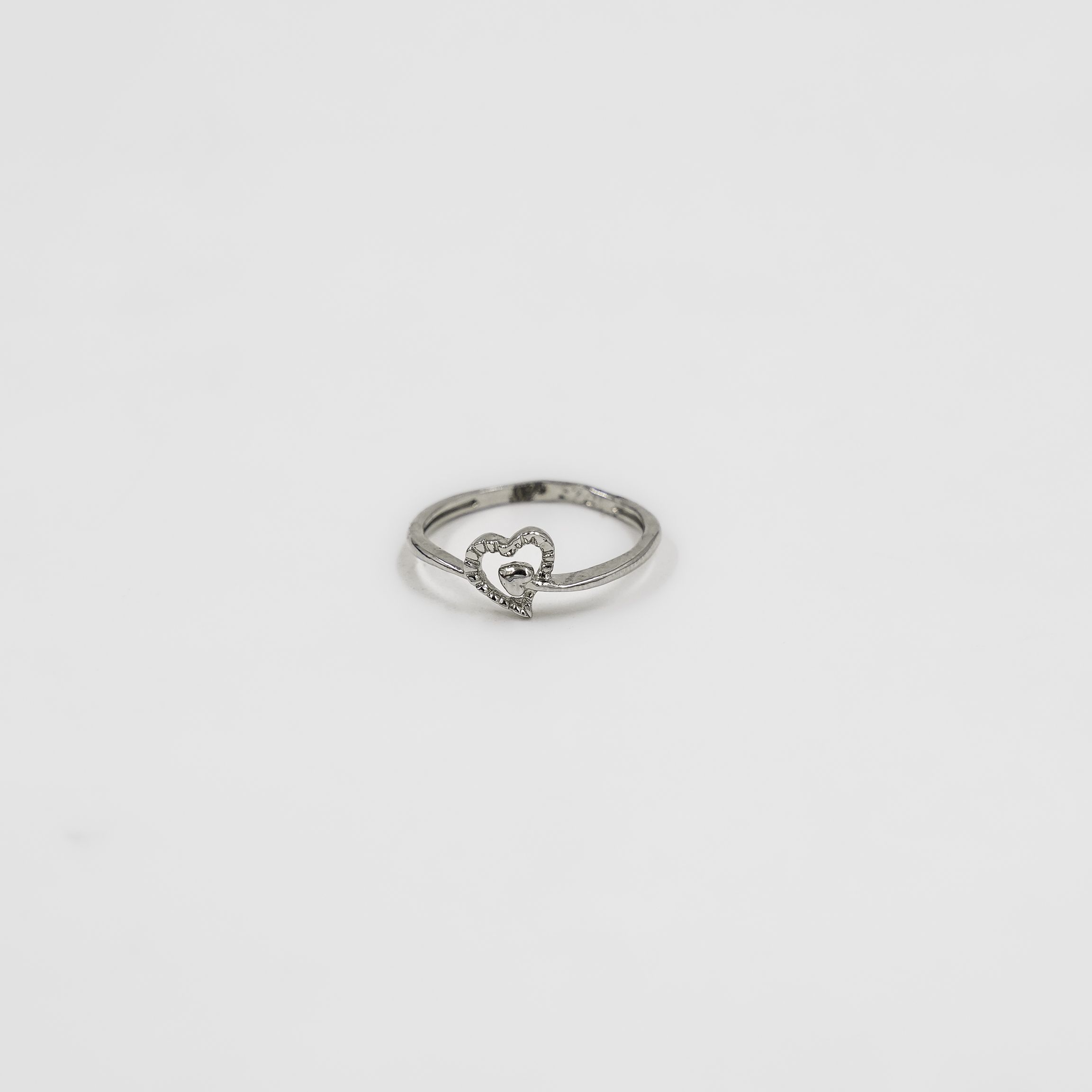 Elegant Silver Heart Cut Stone Promise