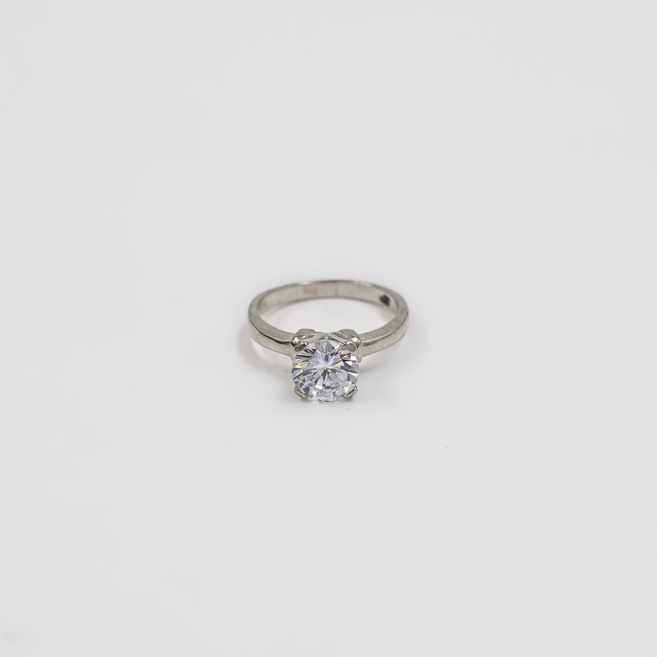 Elegant Silver Round Cubic Zirconia Solitaire