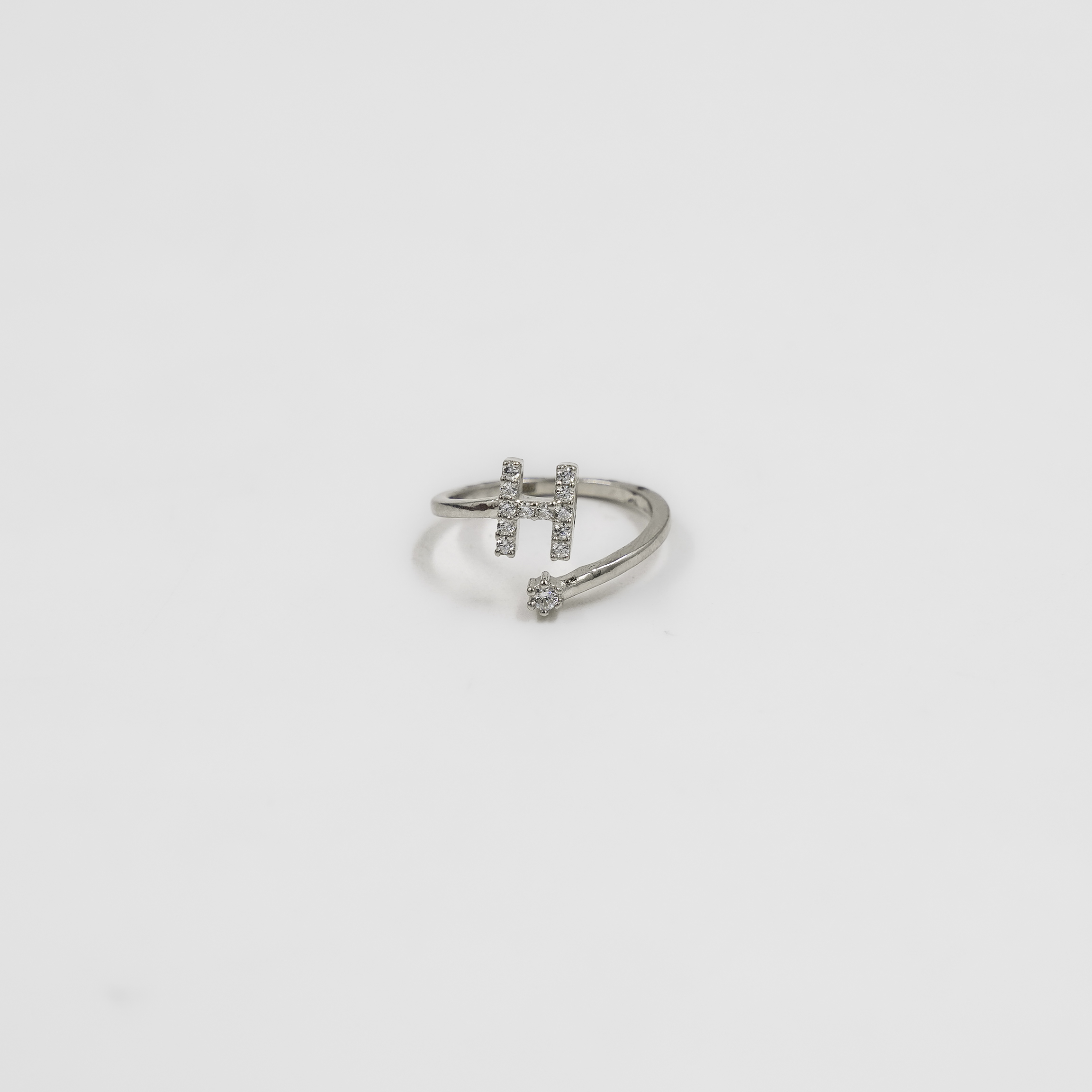Elegant Silver Letter H Initial Ring