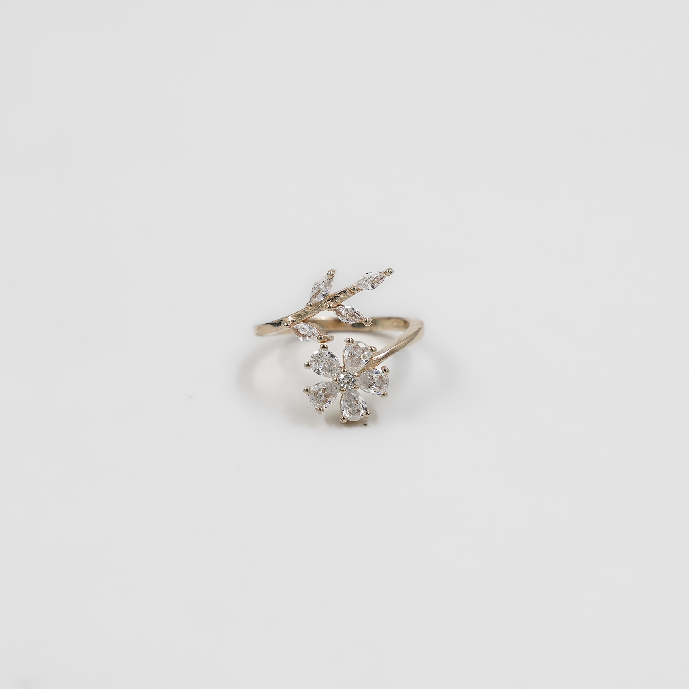 Elegant Silver Floral Ring Rose Gold Polished Silver