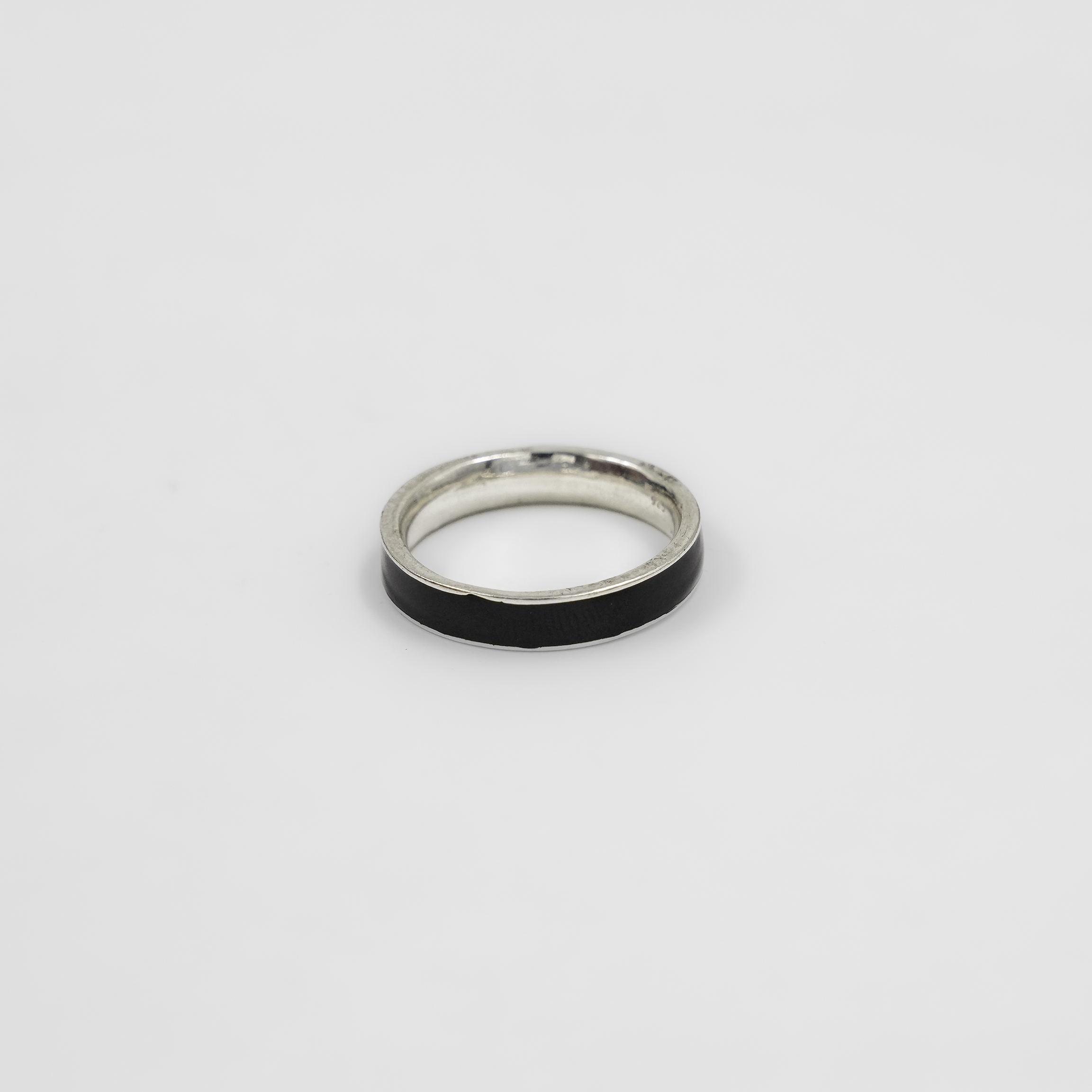 Raag Silver Jewellery - Elegant Silver Ring With Black Resin