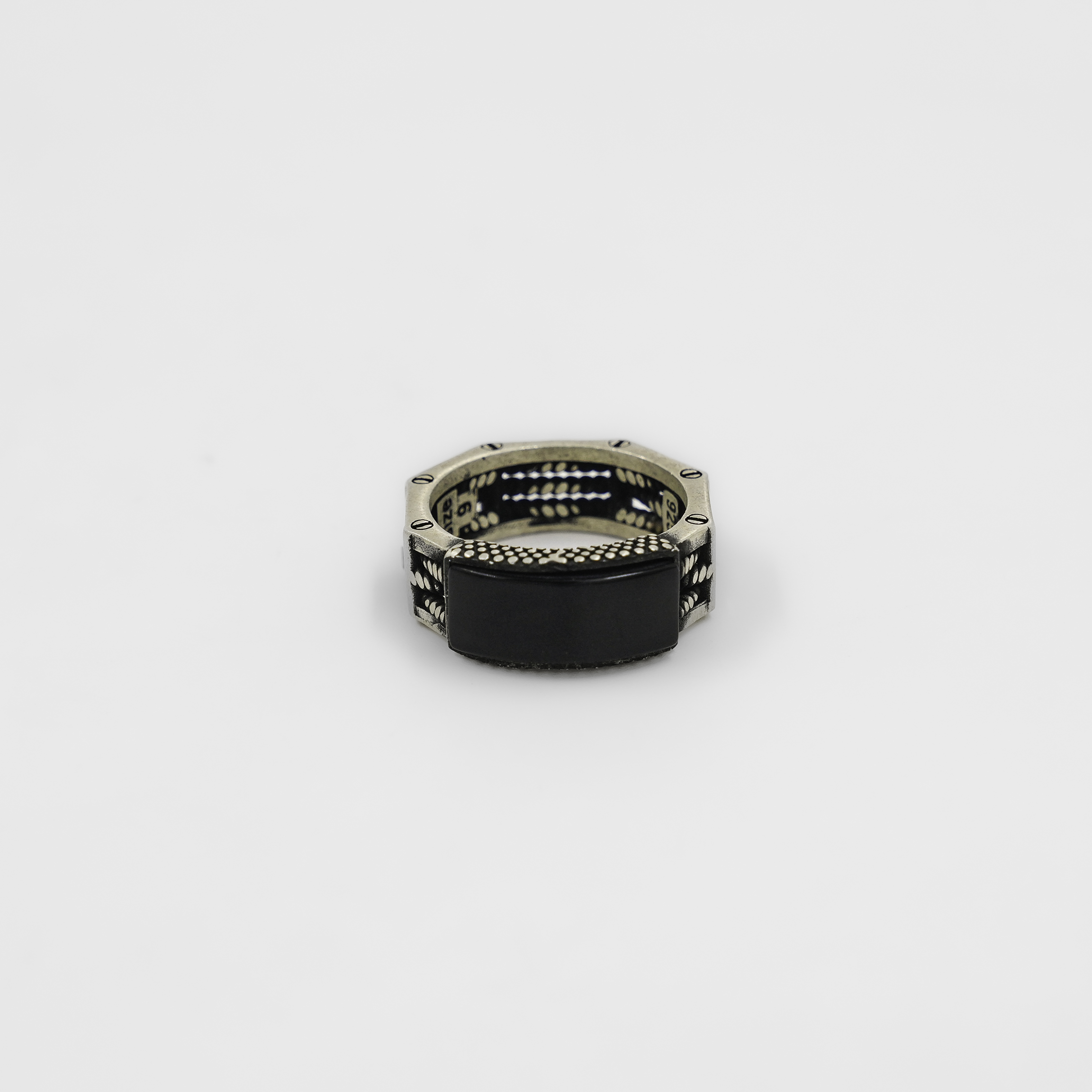 Silver Detailed Patterned Band Ring Black