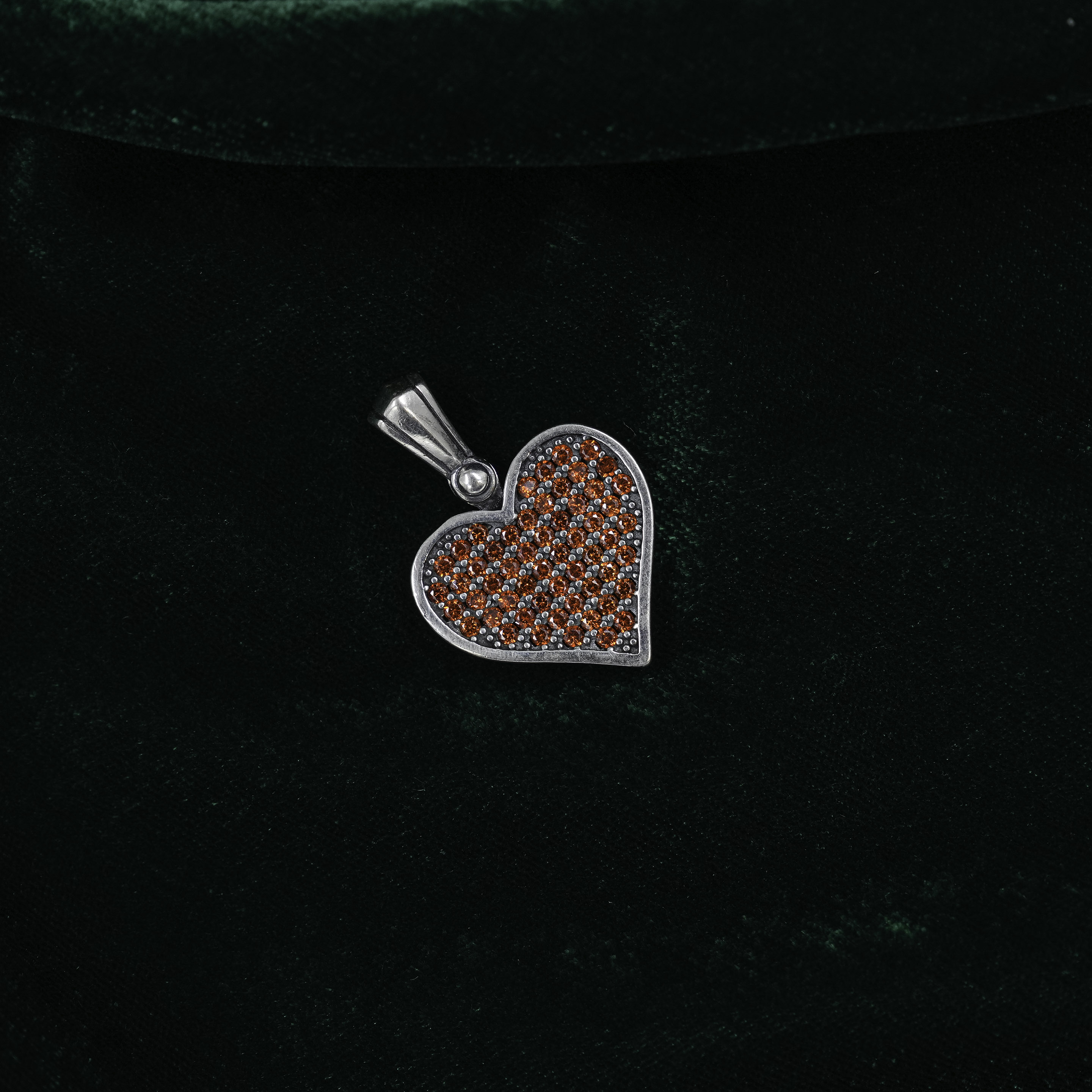 Elegant Silver Heart Pendant Necklace Red