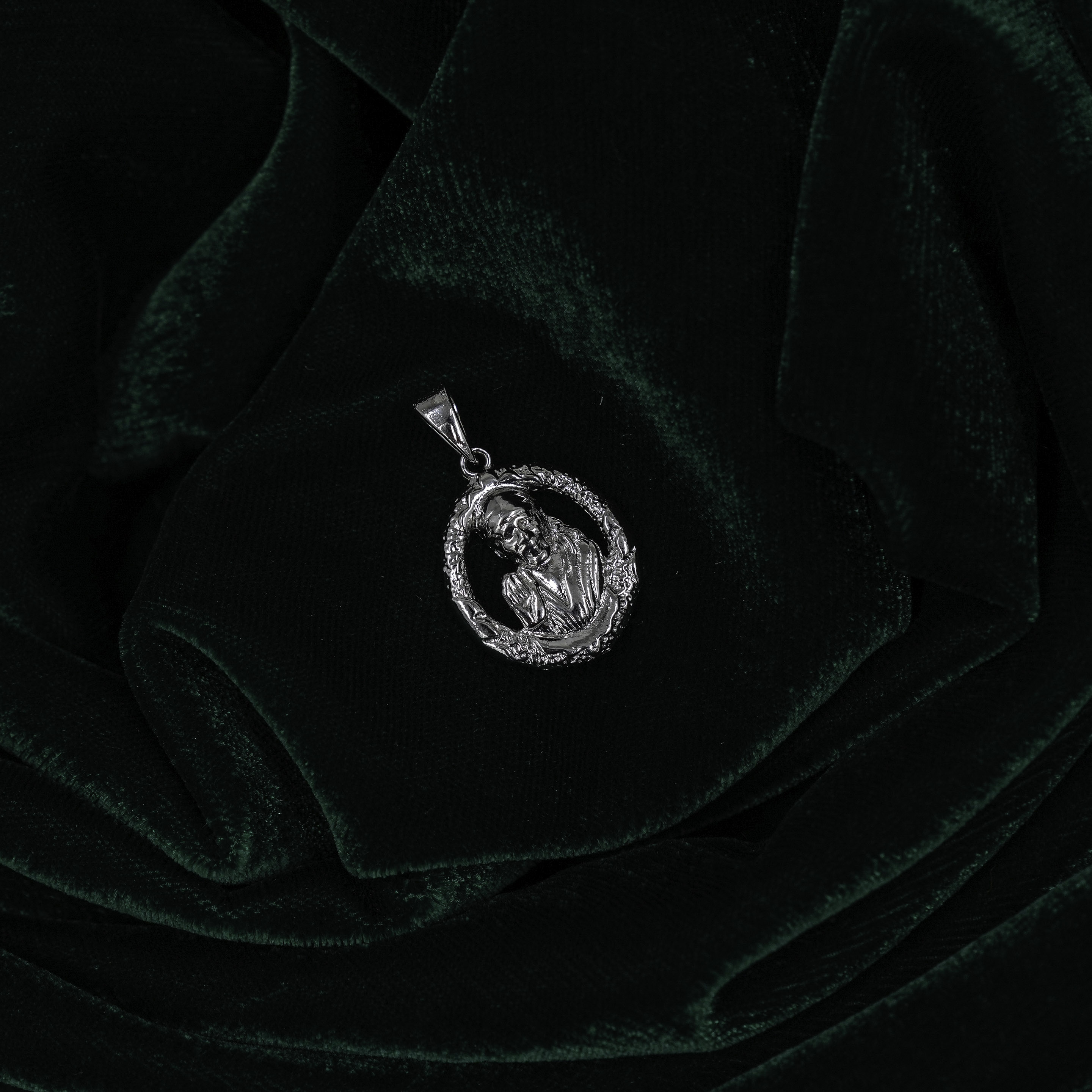 Silver Sai Baba Pendant