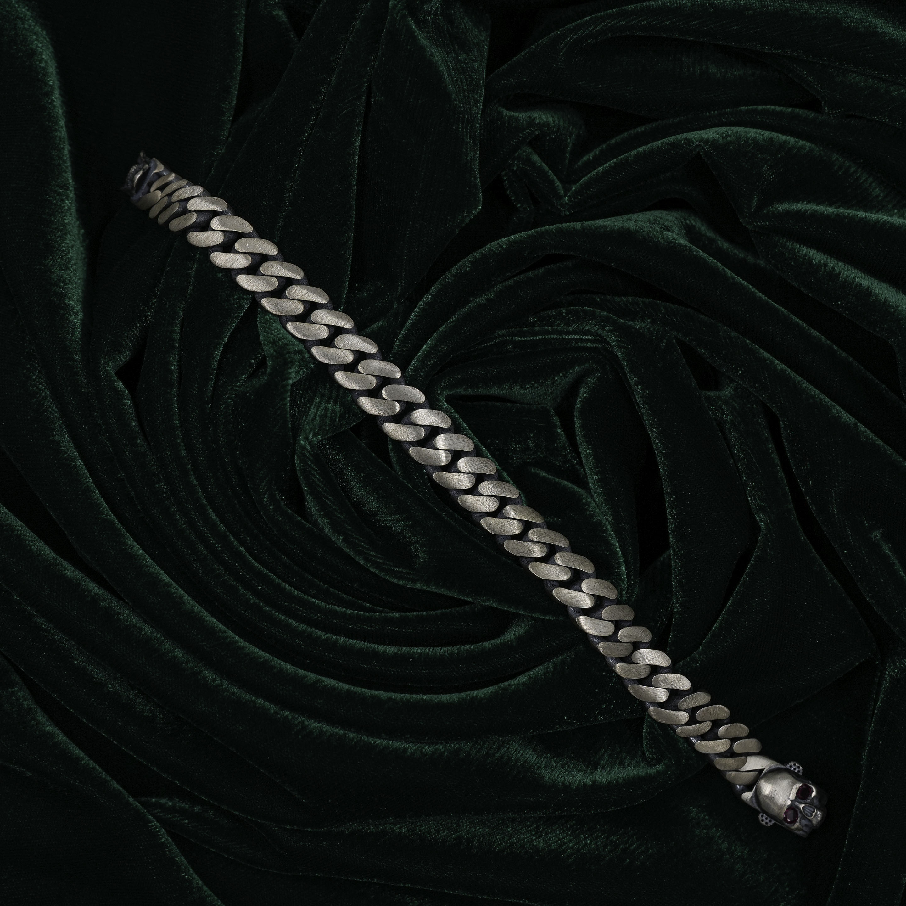 Raag Silver Jewellery - Silver Chain Bracelet With Skull Detail