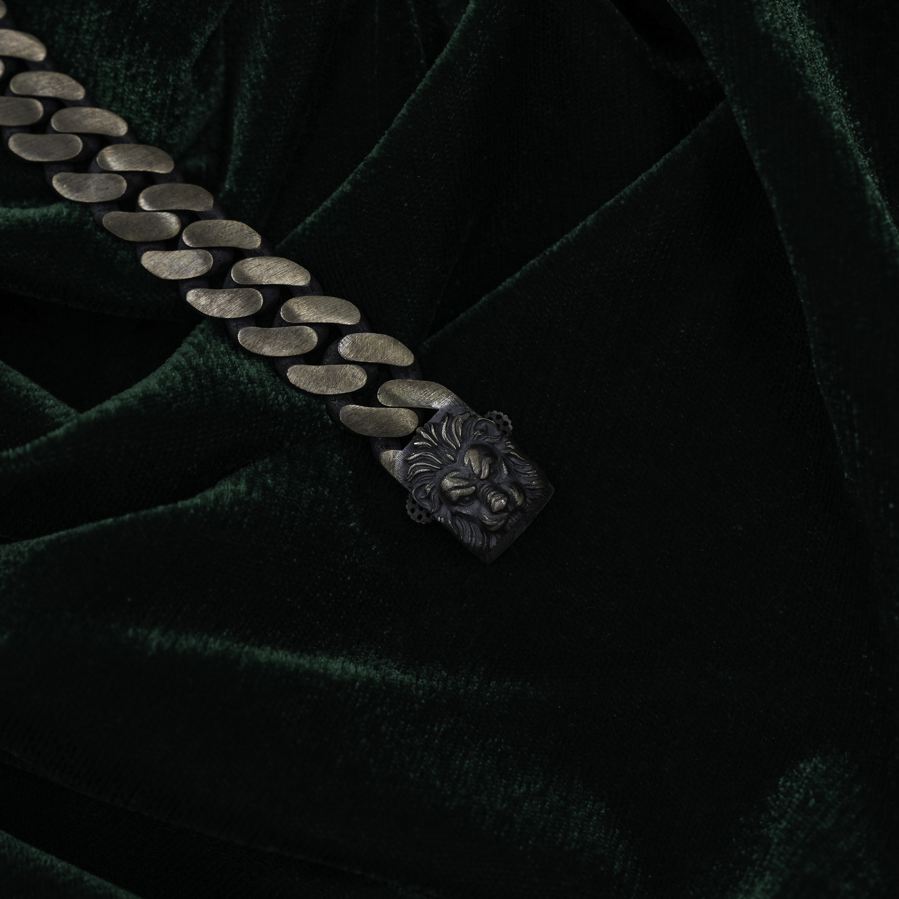 Raag Silver Jewellery - Elegant Sterling Silver Bracelet With Lion