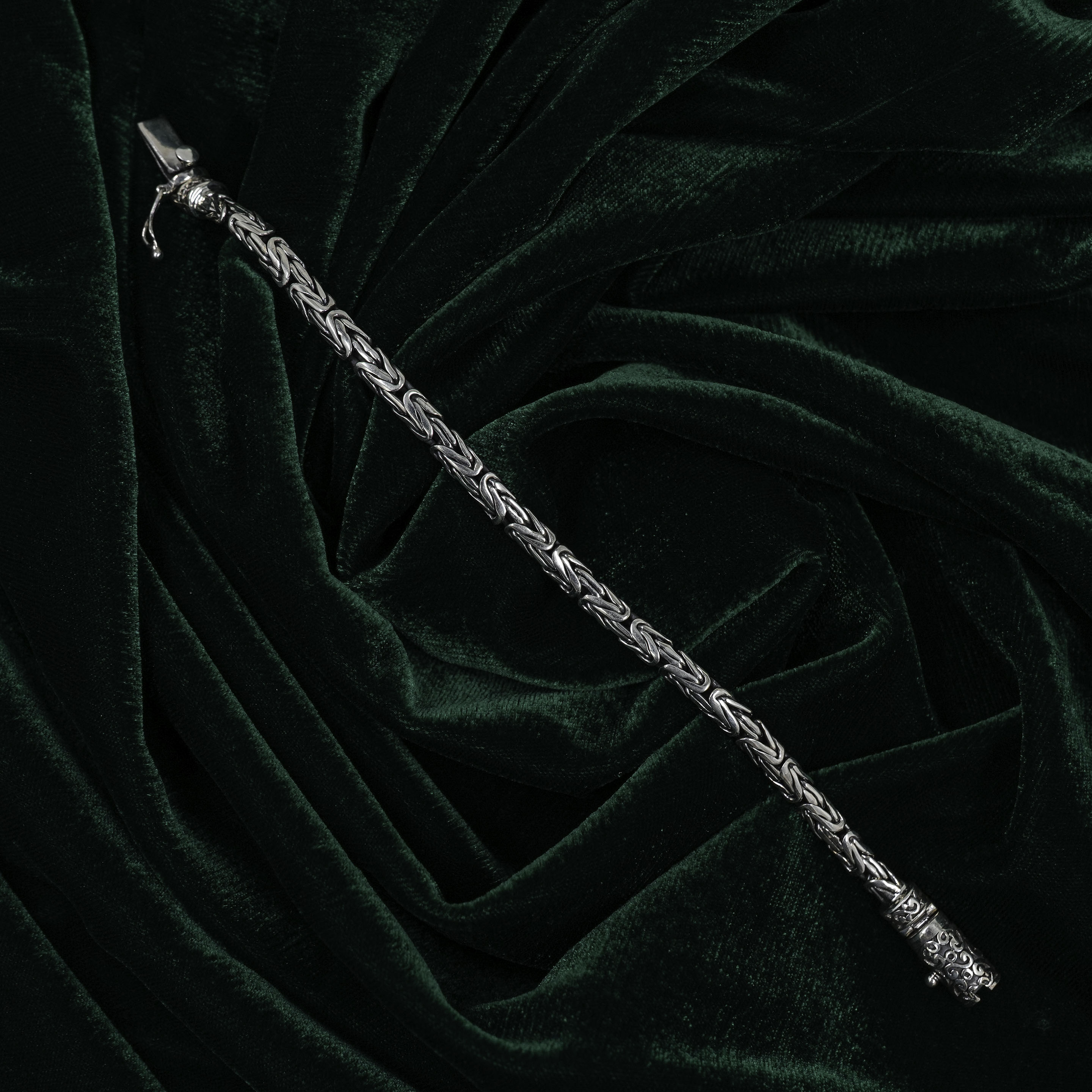 Raag Silver Jewellery - Elegant Silver Byzantine Chain Bracelet Intricate