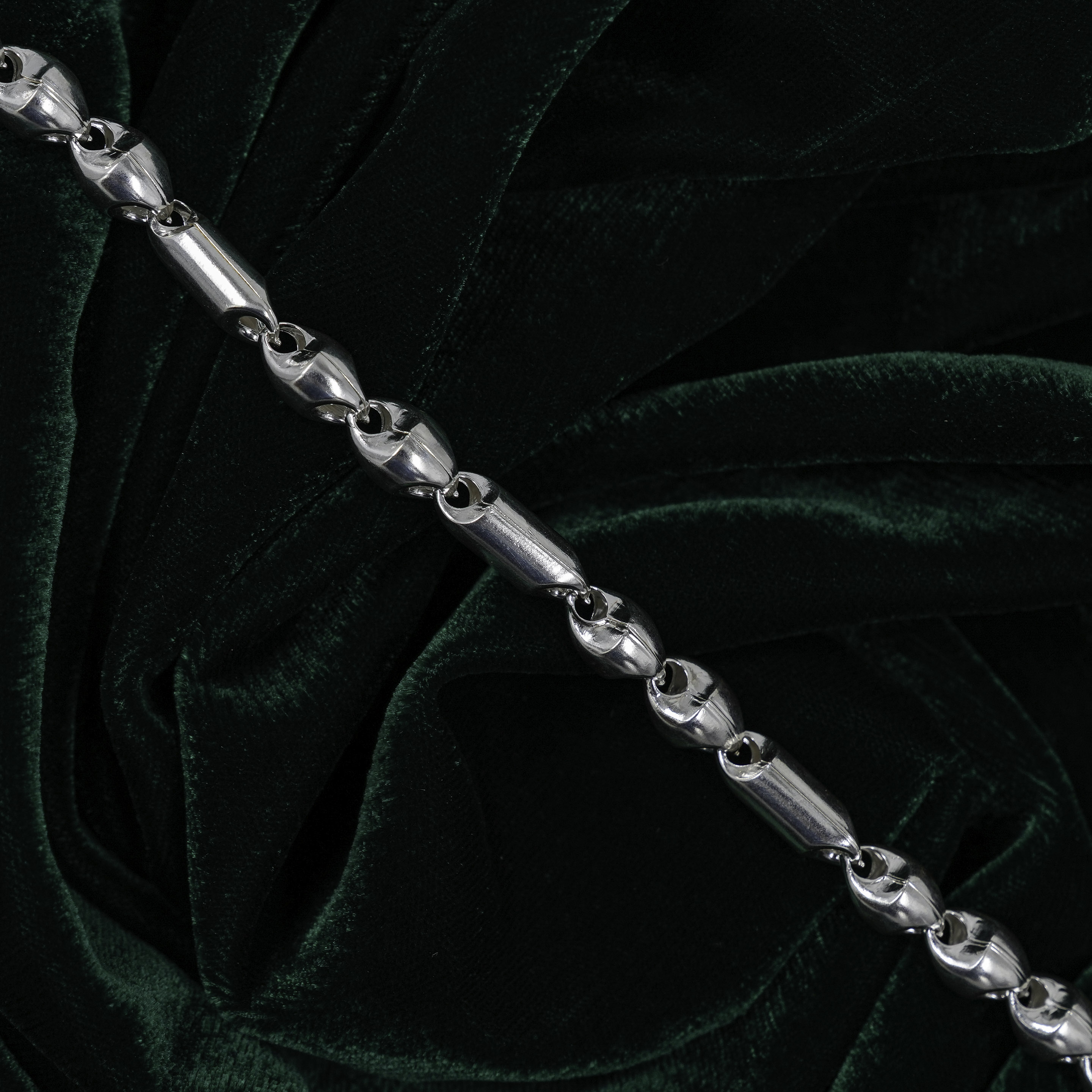Raag Silver Jewellery - Elegant Silver Metal Chain Bracelet Piece