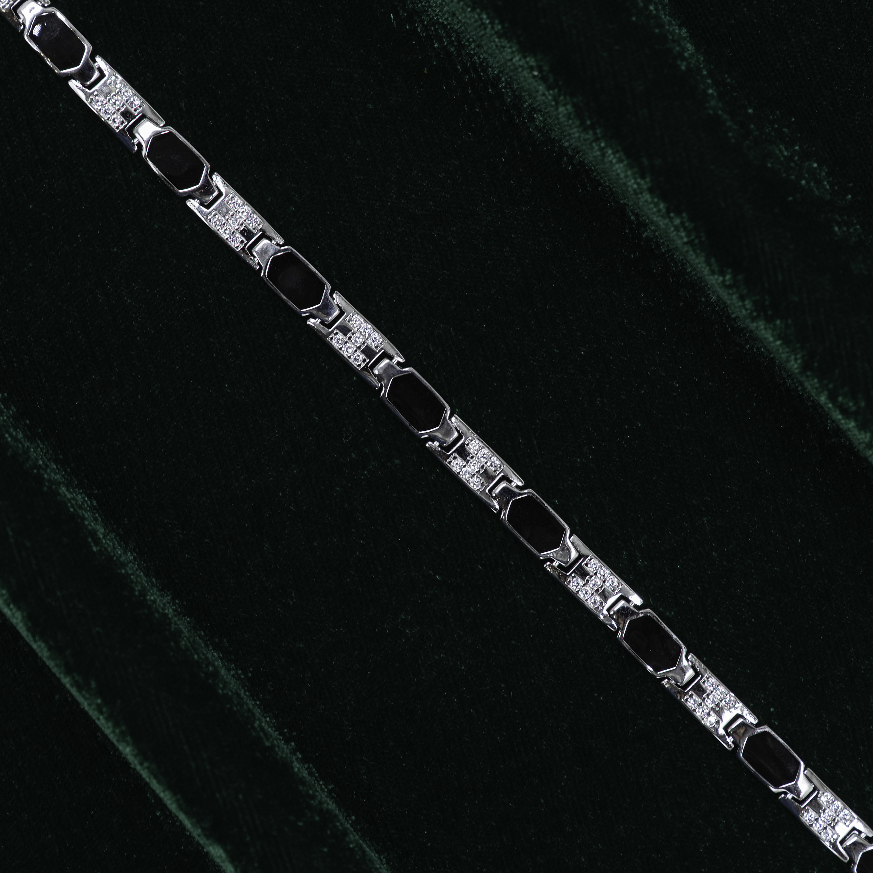 Raag Silver Jewellery - Elegant Silver Bracelet Black Onyx Stones