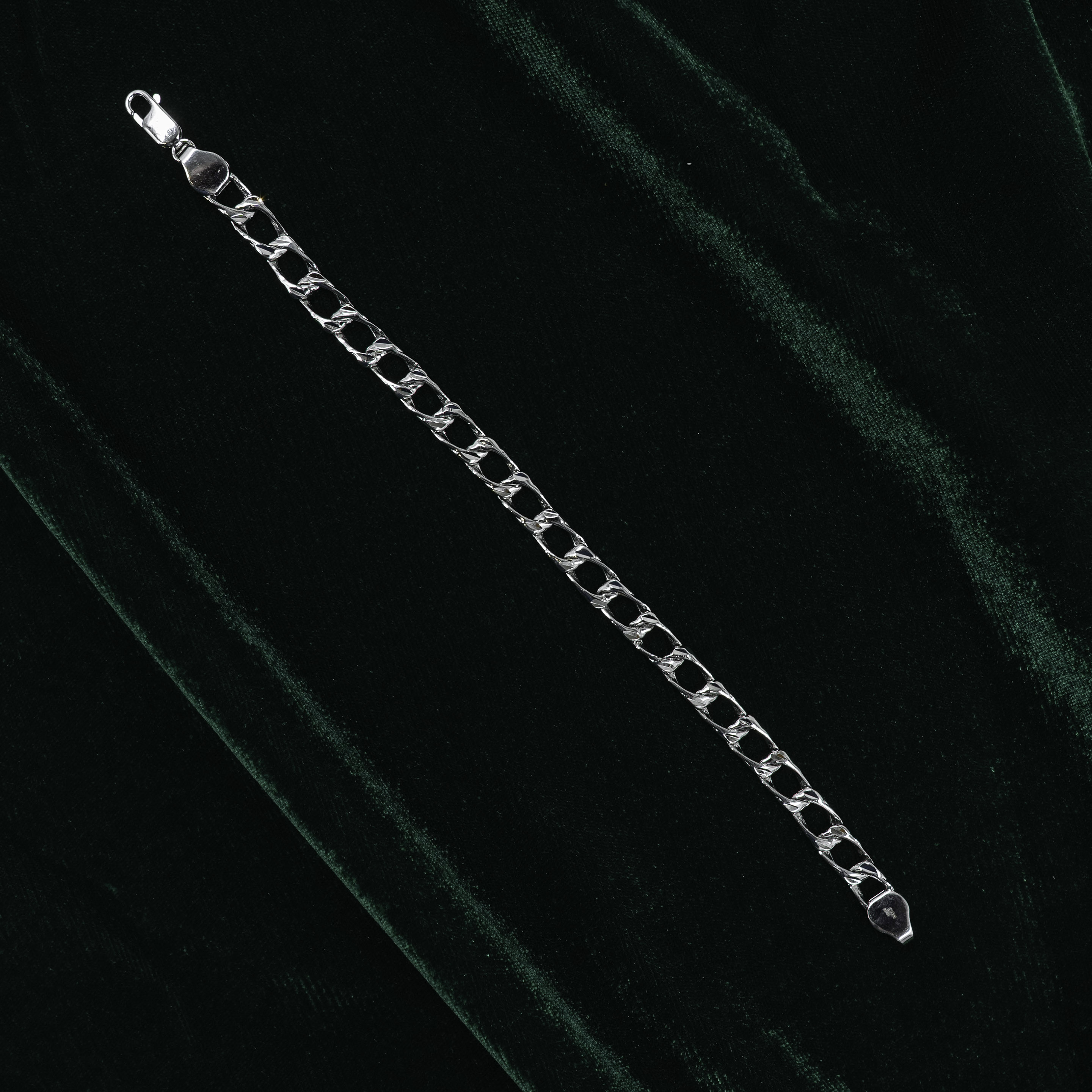 Sparkling Silver Curb Link Chain Bracelet