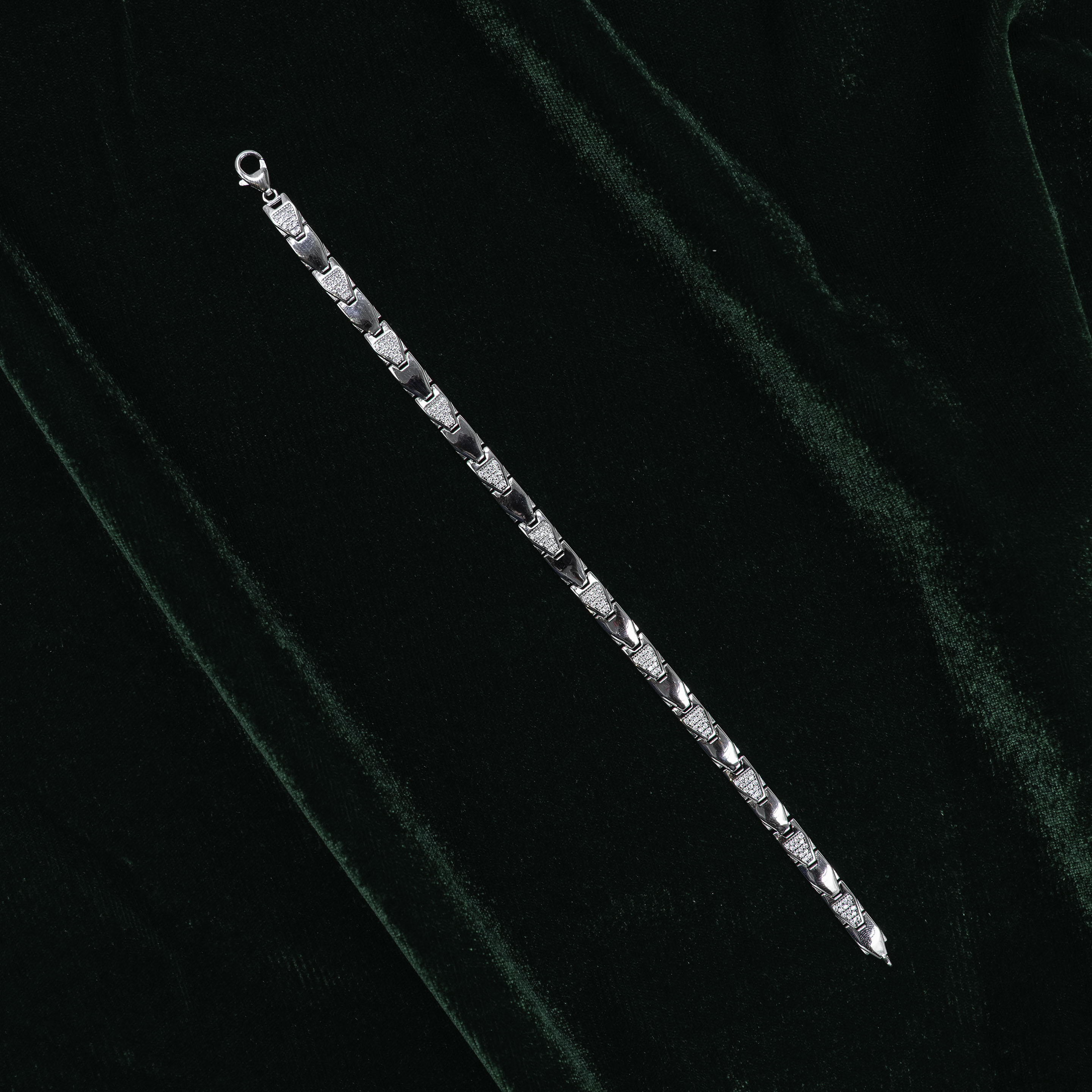 Elegant Silver Sparkly Bracelet Accessory