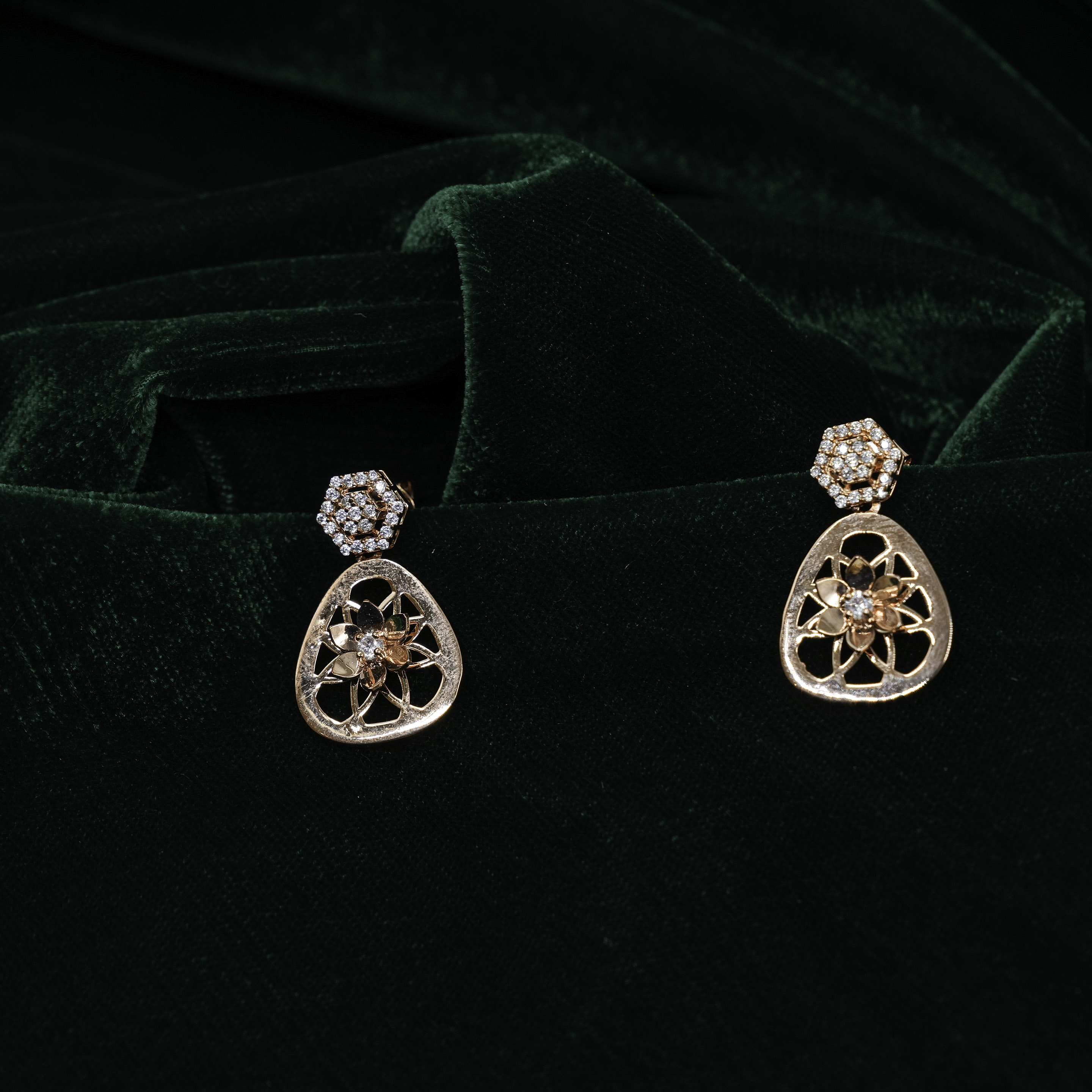 Raag Silver Jewellery - Silver Floral Earrings