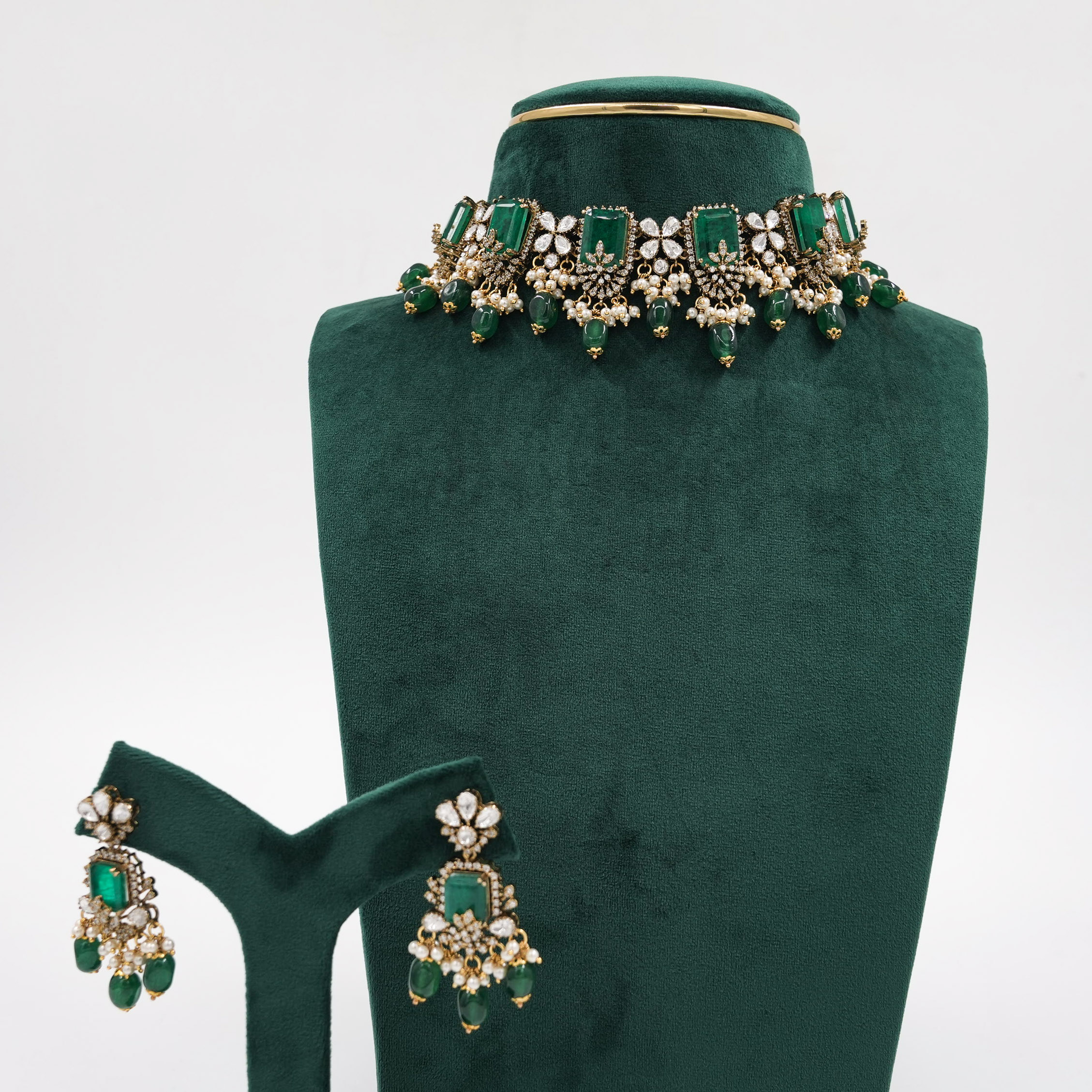 Raag Silver Jewellery - Emerald Silver Necklace
