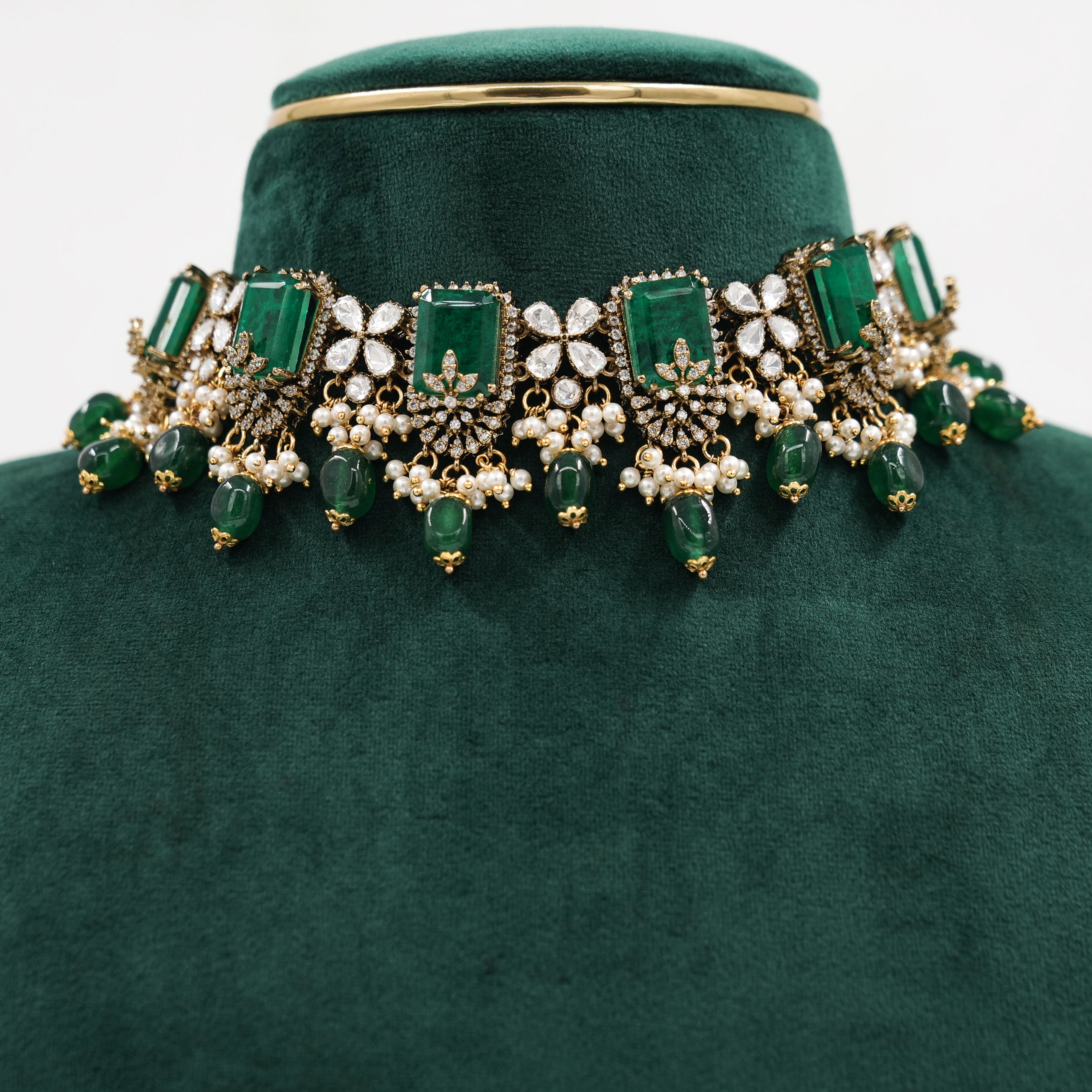 Raag Silver Jewellery - Emerald Silver Necklace