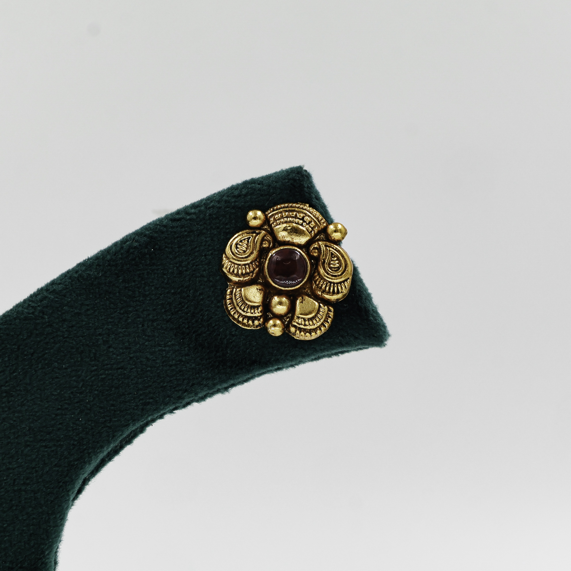 Raag Silver Jewellery - Gold Polished Silver Stud Earrings