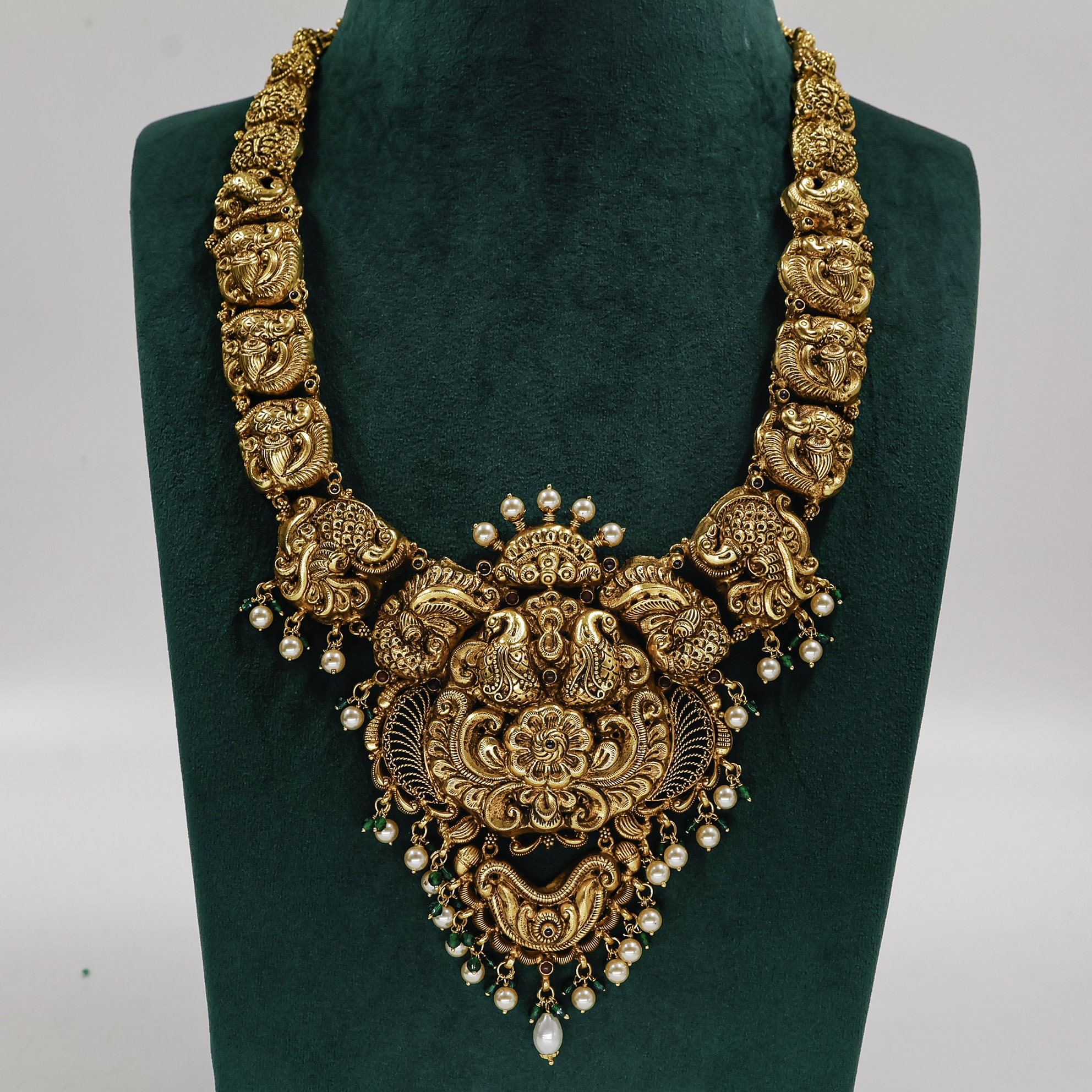 Gold Polished Silver Temple Necklace