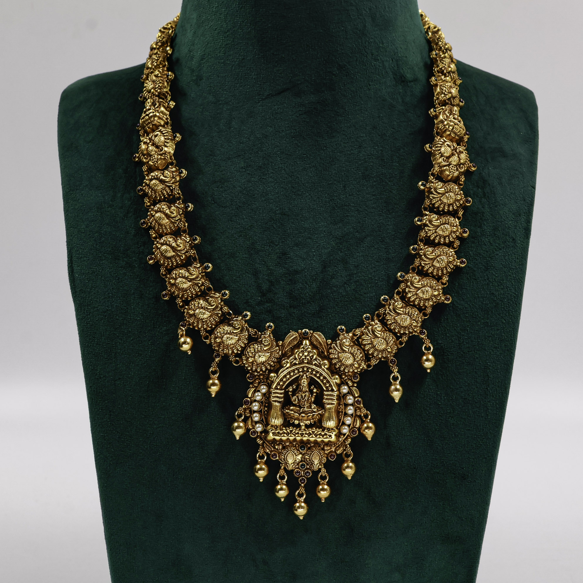 Gold Polished Silver Pendant Necklace