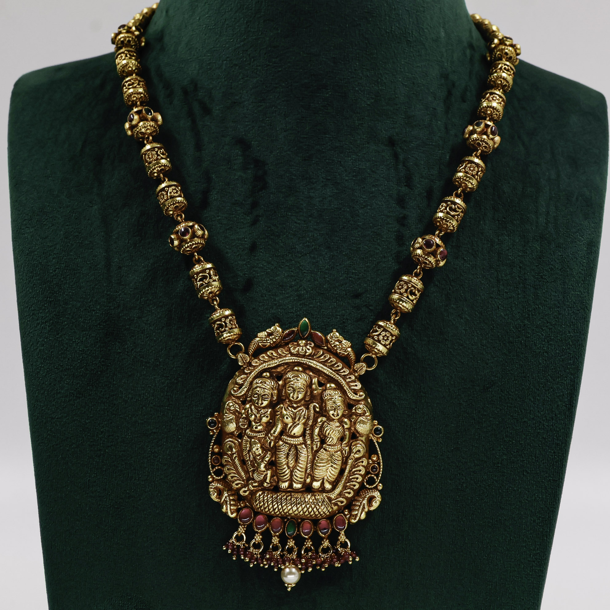 Gold Polished Silver Temple Necklace