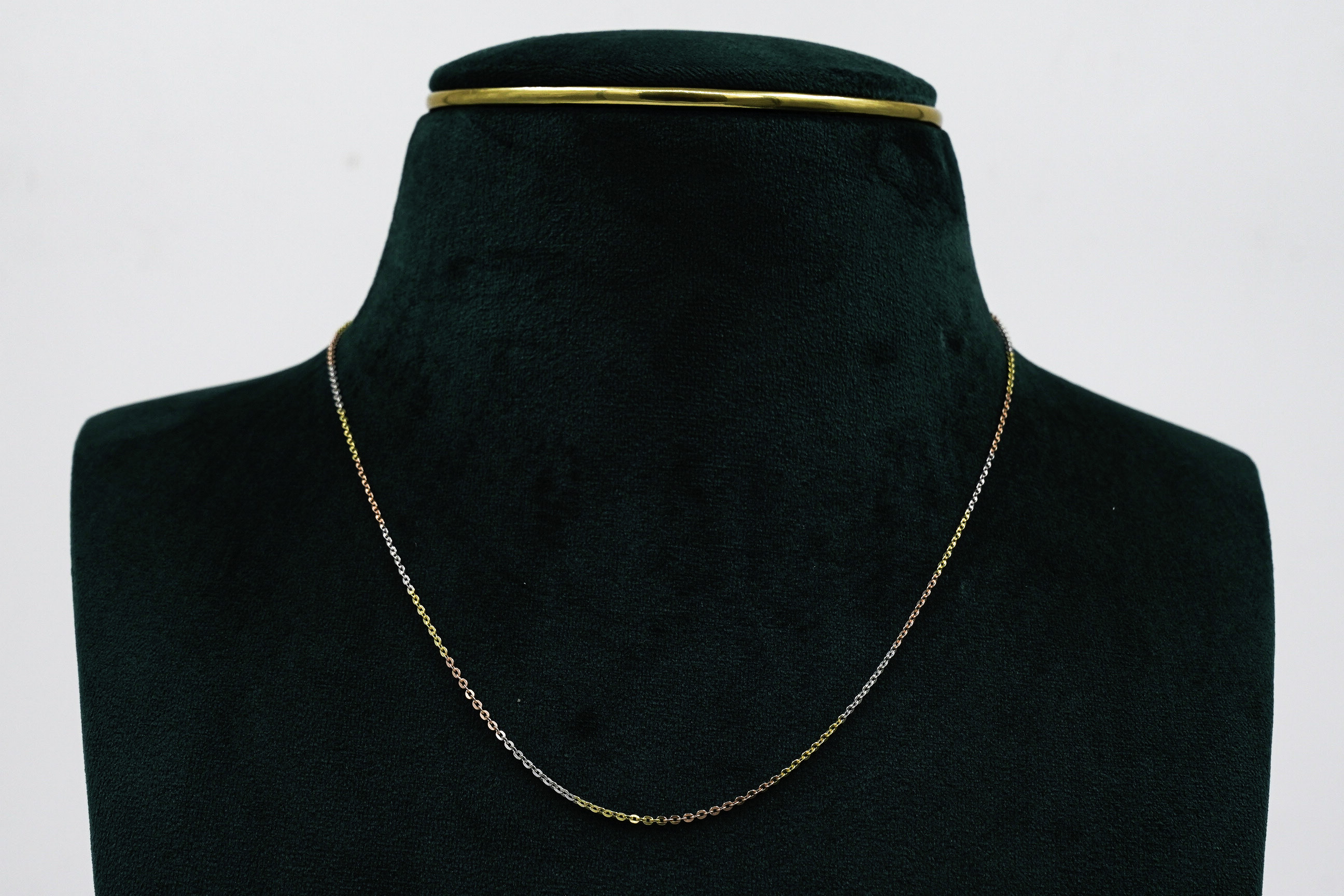 Tricolor Chain Necklace