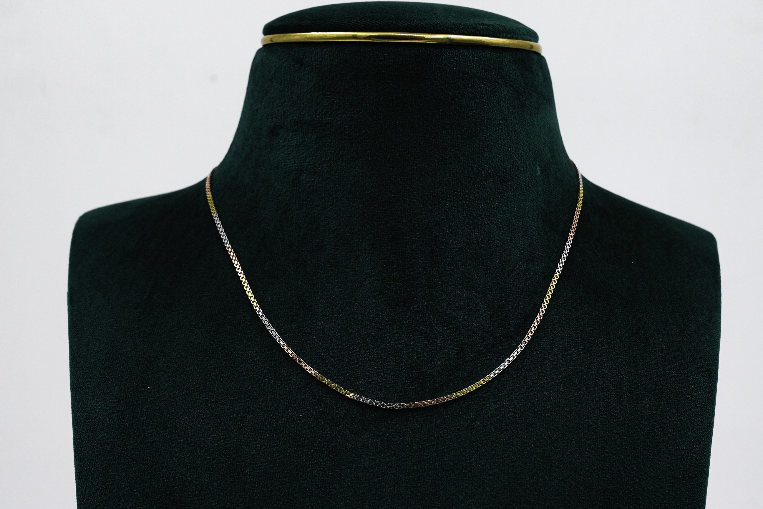 Tricolor Silver Chain