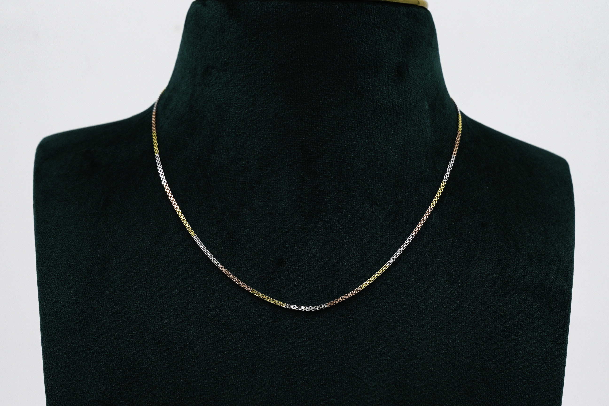 Tricolor Silver Chain
