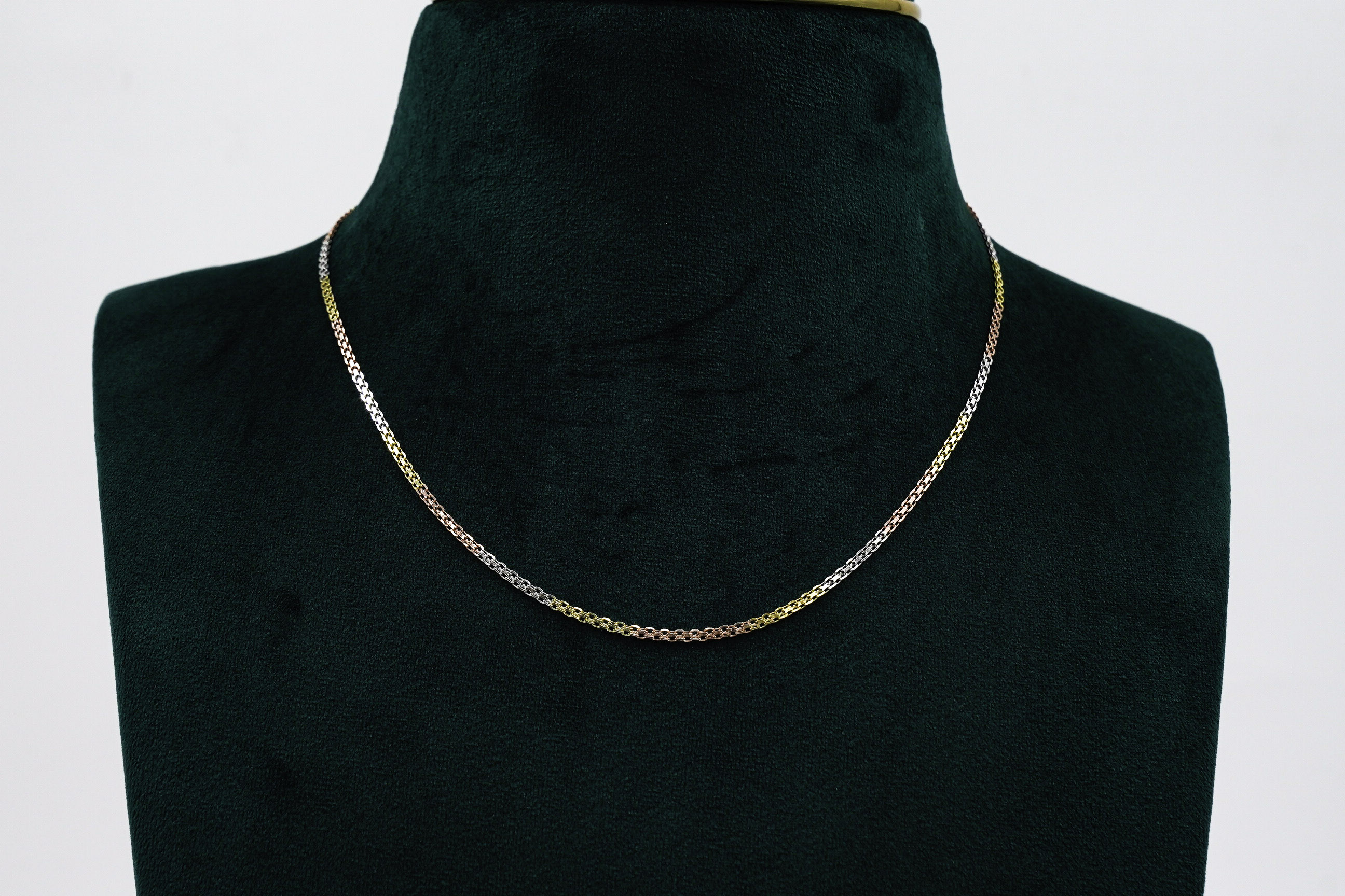 Tricolor Silver Chain