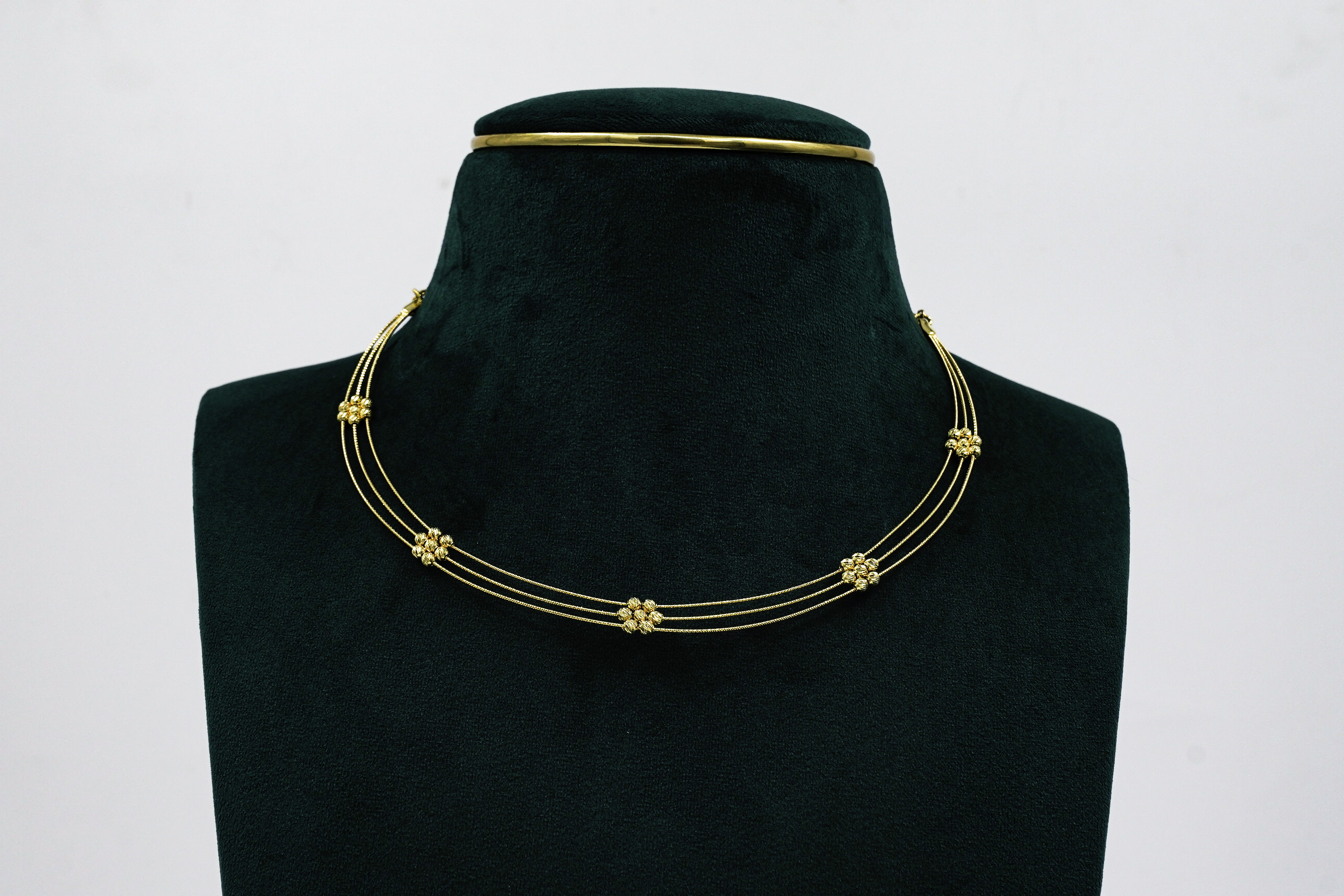 Gold Polished Silver Floral Necklace