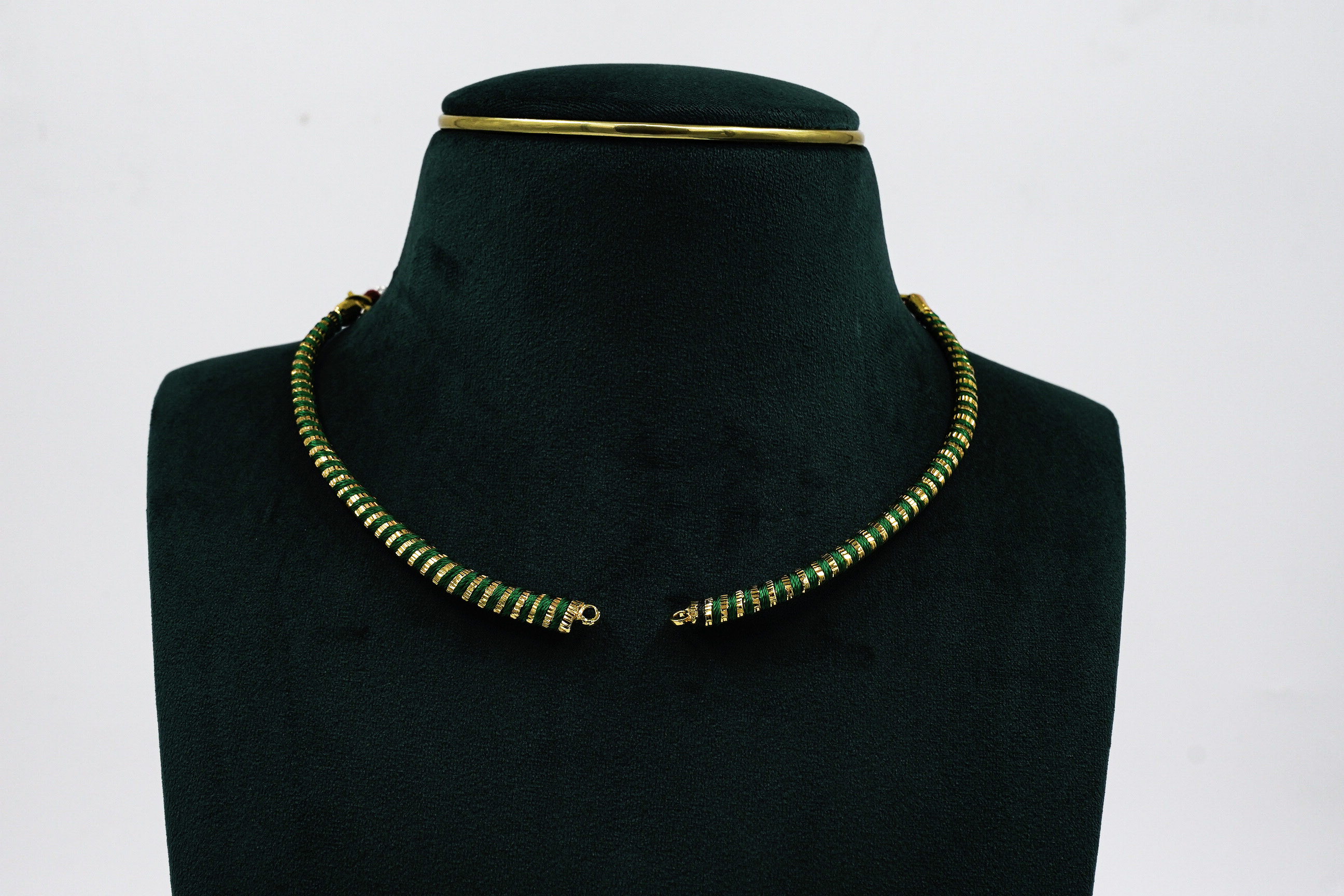 Gold Polished Silver Green Necklace