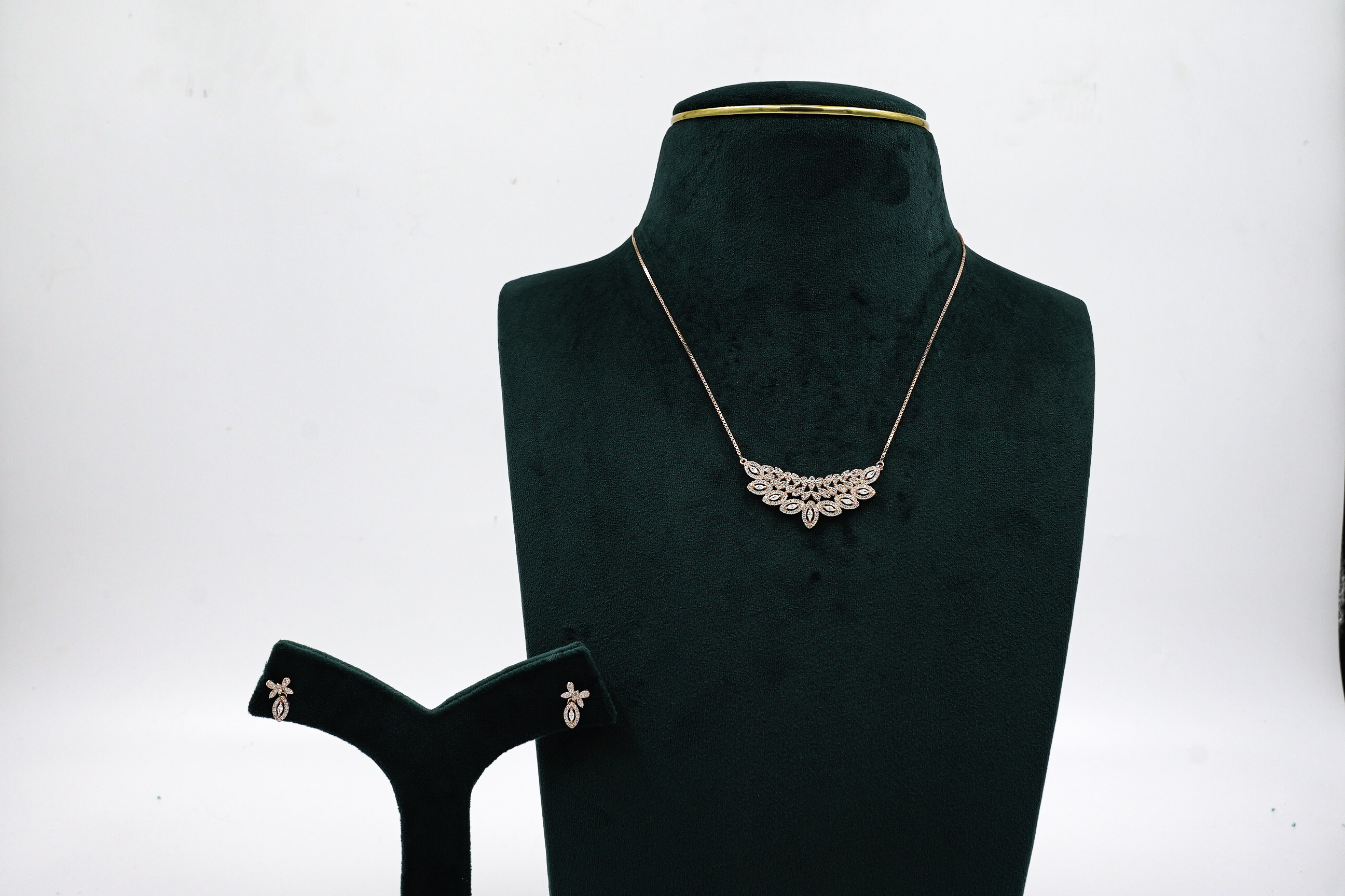 Silver Floral Necklace