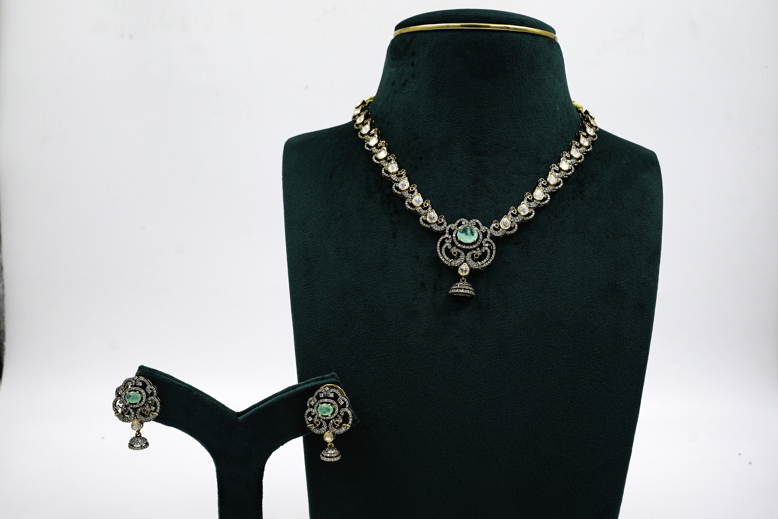 Emerald Silver Necklace