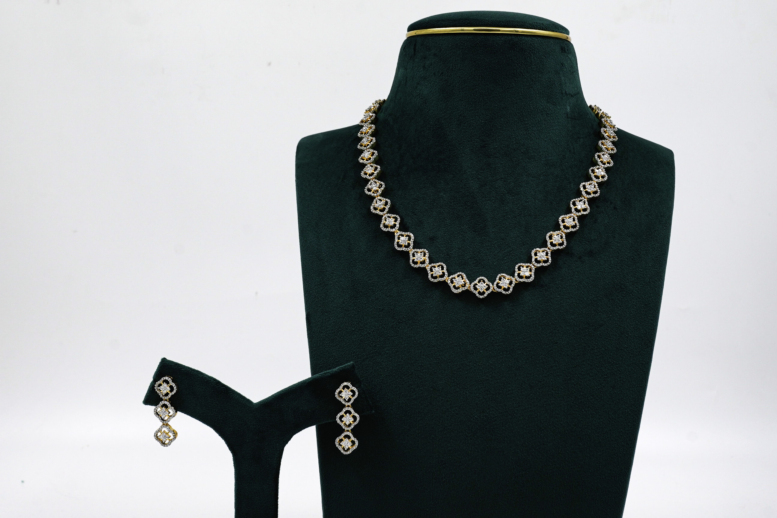 Diamond Necklace Set