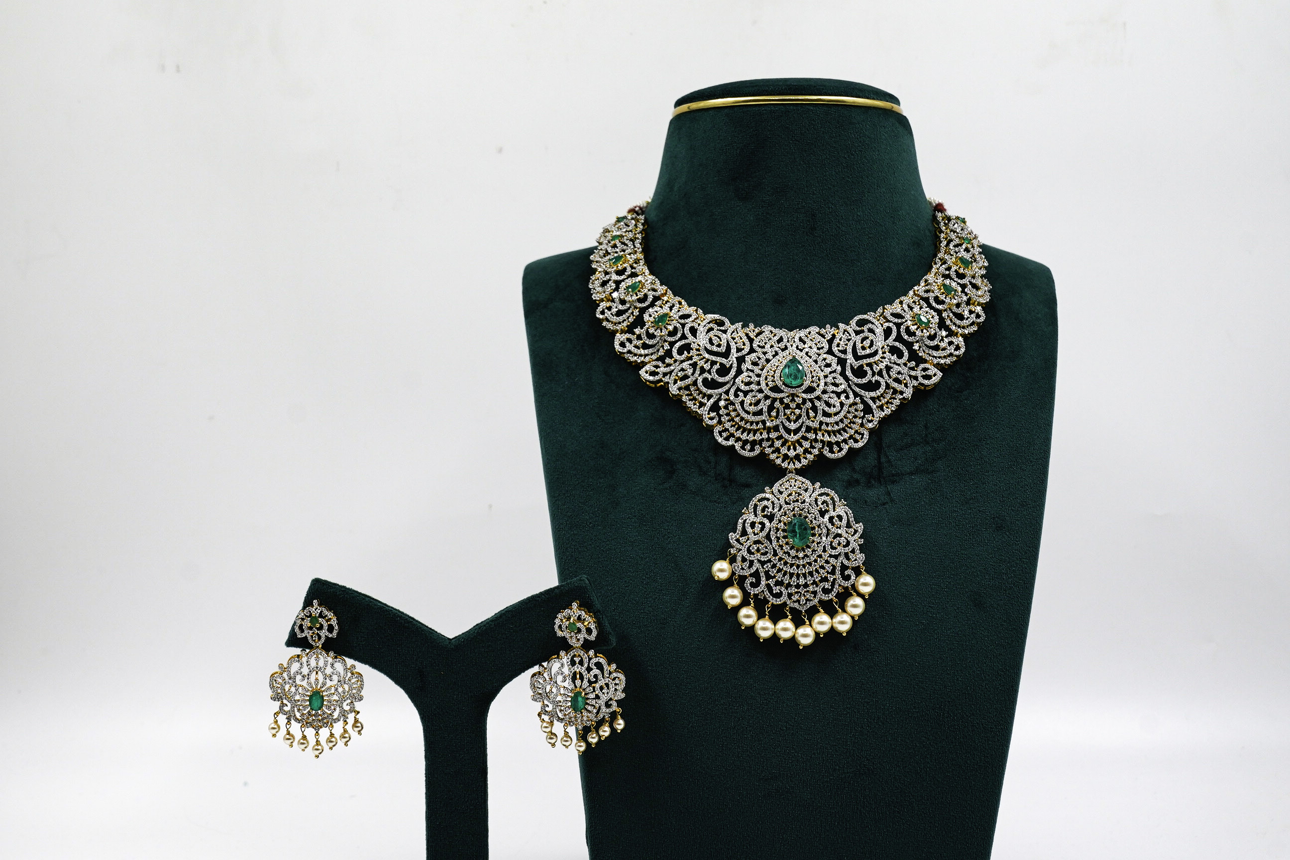 Emerald Silver Necklace